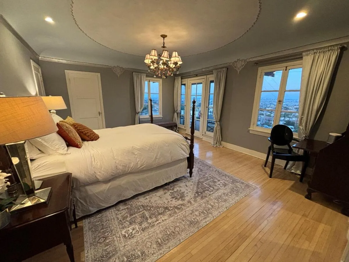 Bed in SpanishFairytale4bd3ba