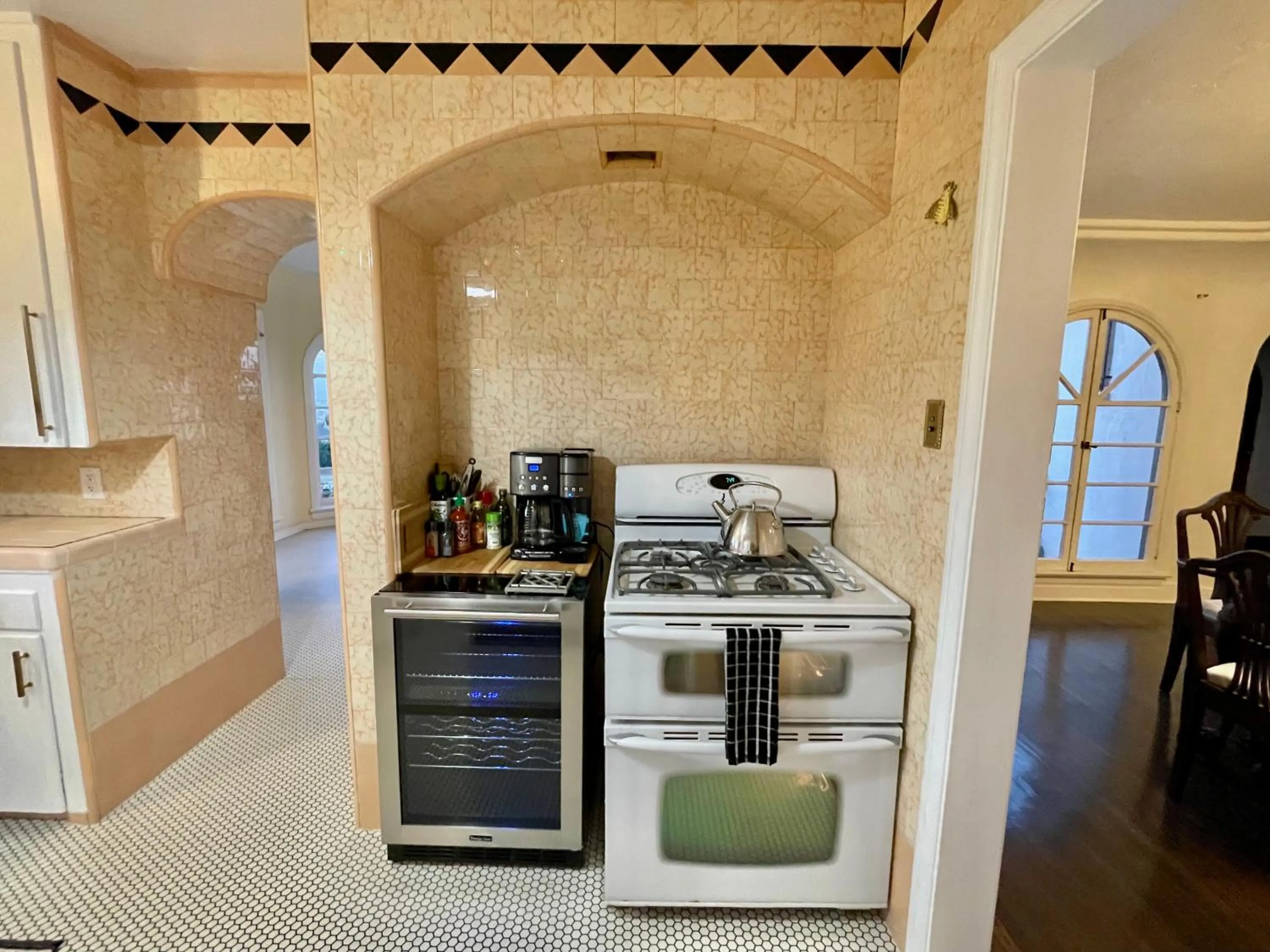 Kitchen or kitchenette in SpanishFairytale4bd3ba