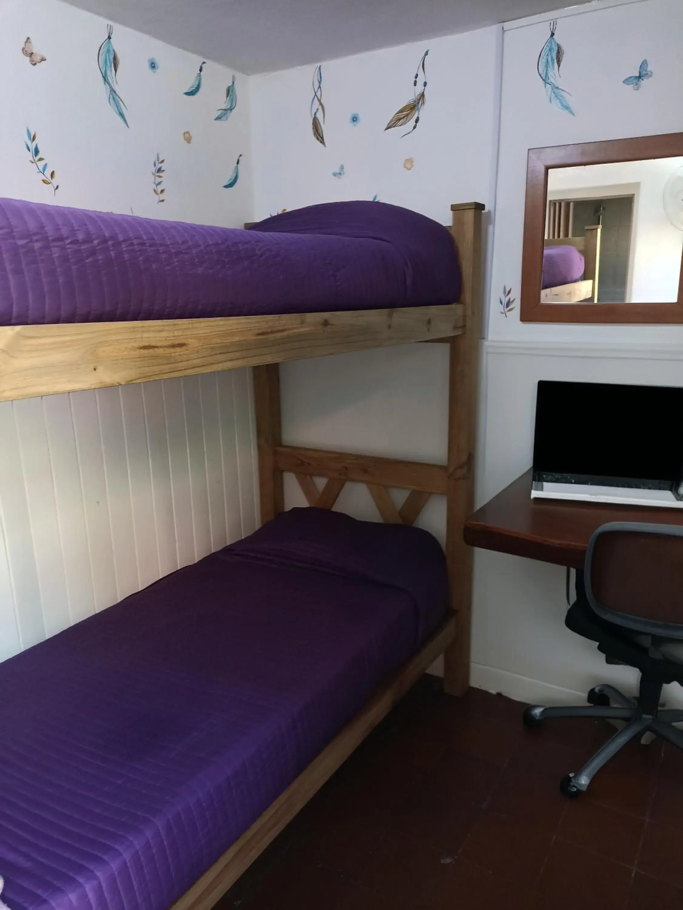 Economy Twin Room in Hostel Estacion Mendoza Economy Twin Room in Hostel Estacion Mendoza