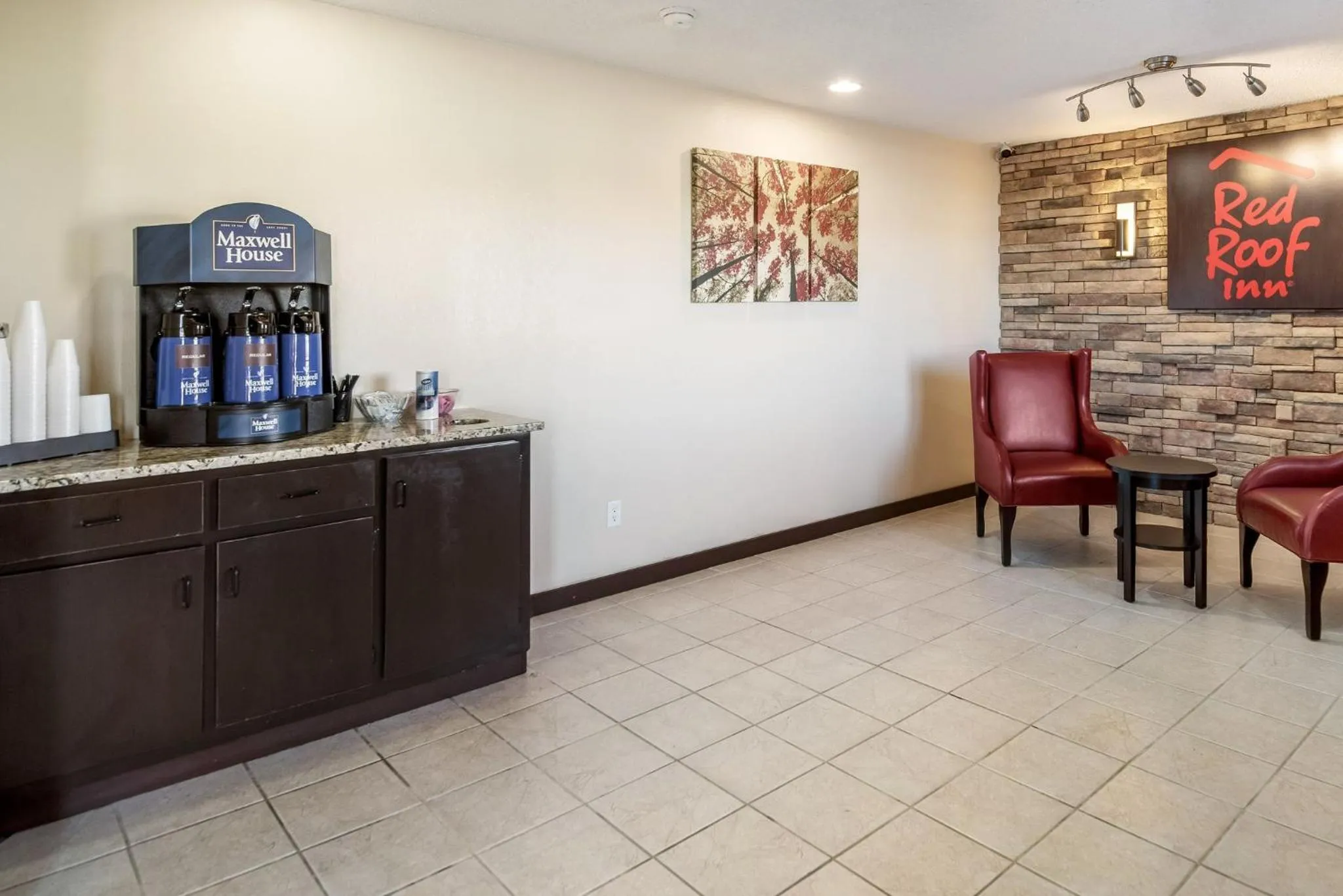 Lobby or reception in Red Roof Inn Anderson, IN