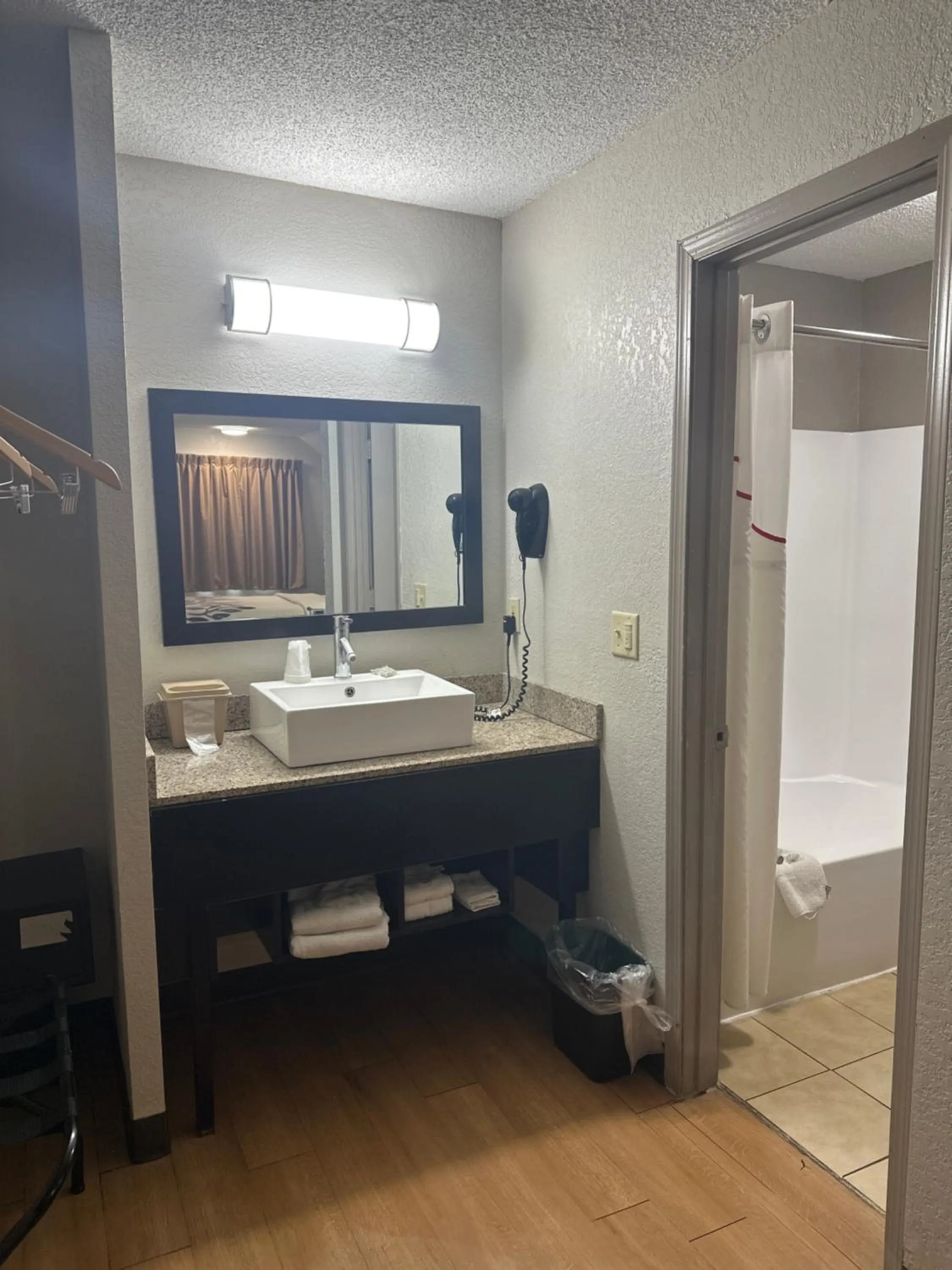 Red Roof Inn Anderson, IN