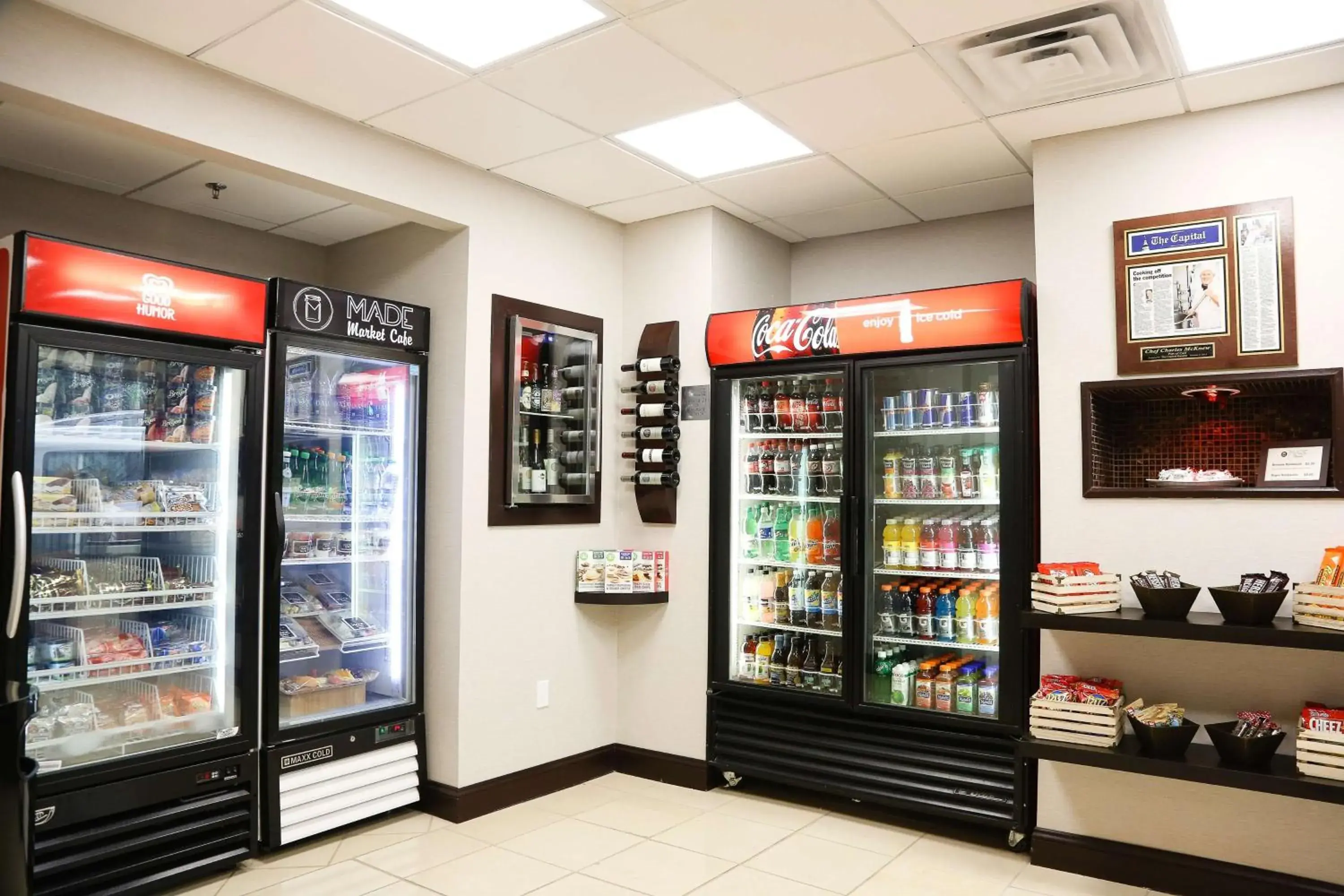 Restaurant/places to eat in DoubleTree by Hilton Hotel Annapolis Restaurant/places to eat in DoubleTree by Hilton Hotel Annapolis