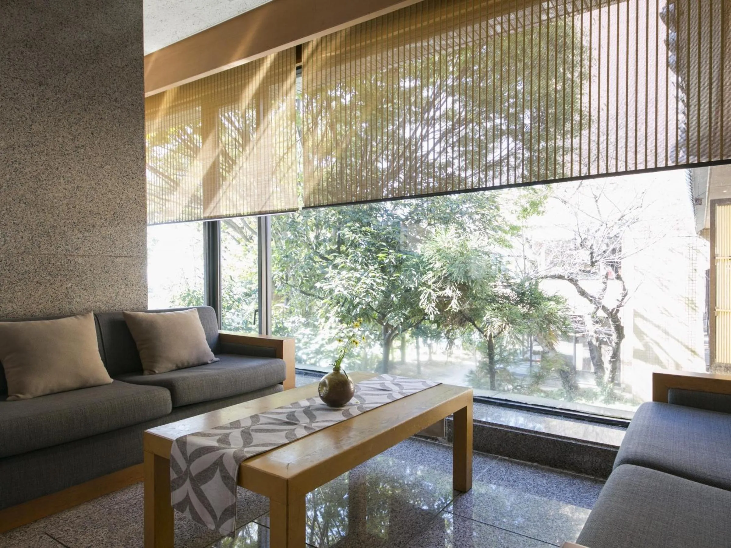 Lobby or reception in Hiranoya