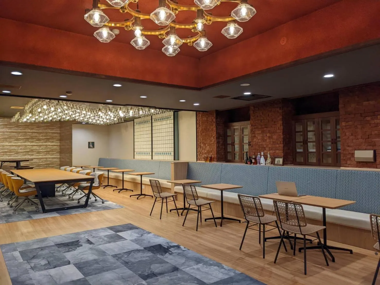 Meeting/conference room in Hiranoya