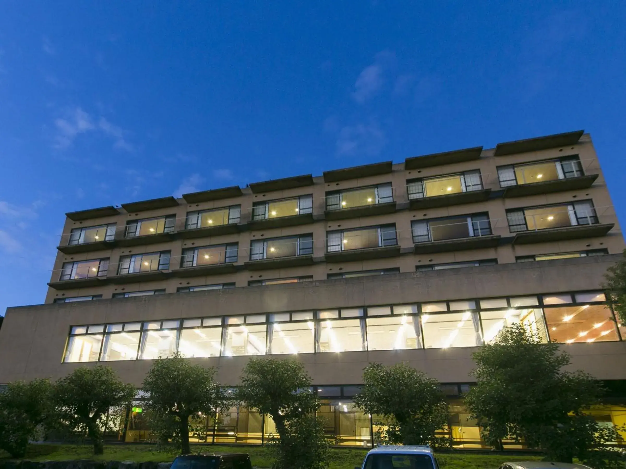 Property building in Hiranoya Property building in Hiranoya