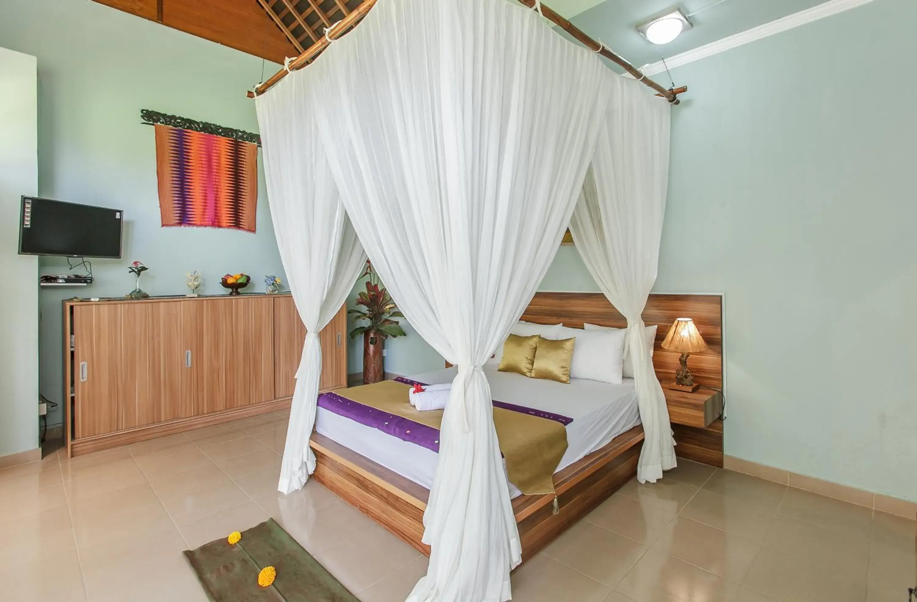 Decorative detail, Bed in Villa D'Carik Bali Decorative detail, Bed in Villa D'Carik Bali