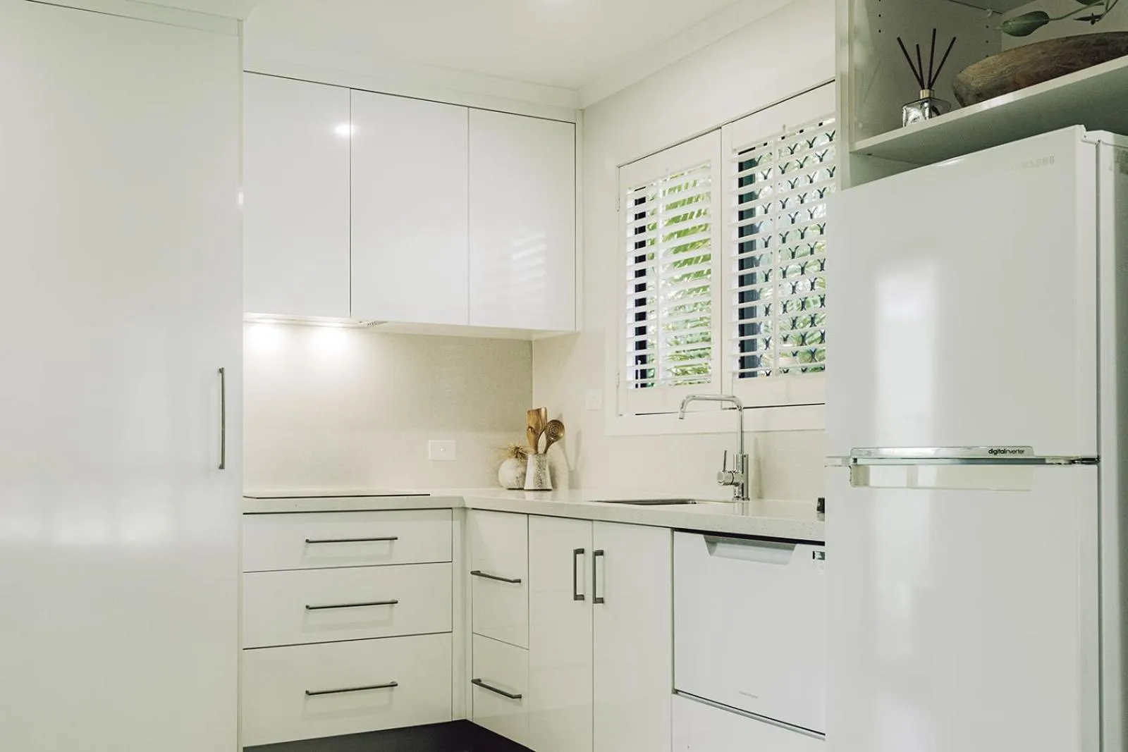 Kitchen or kitchenette in 1770 Getaway Villas