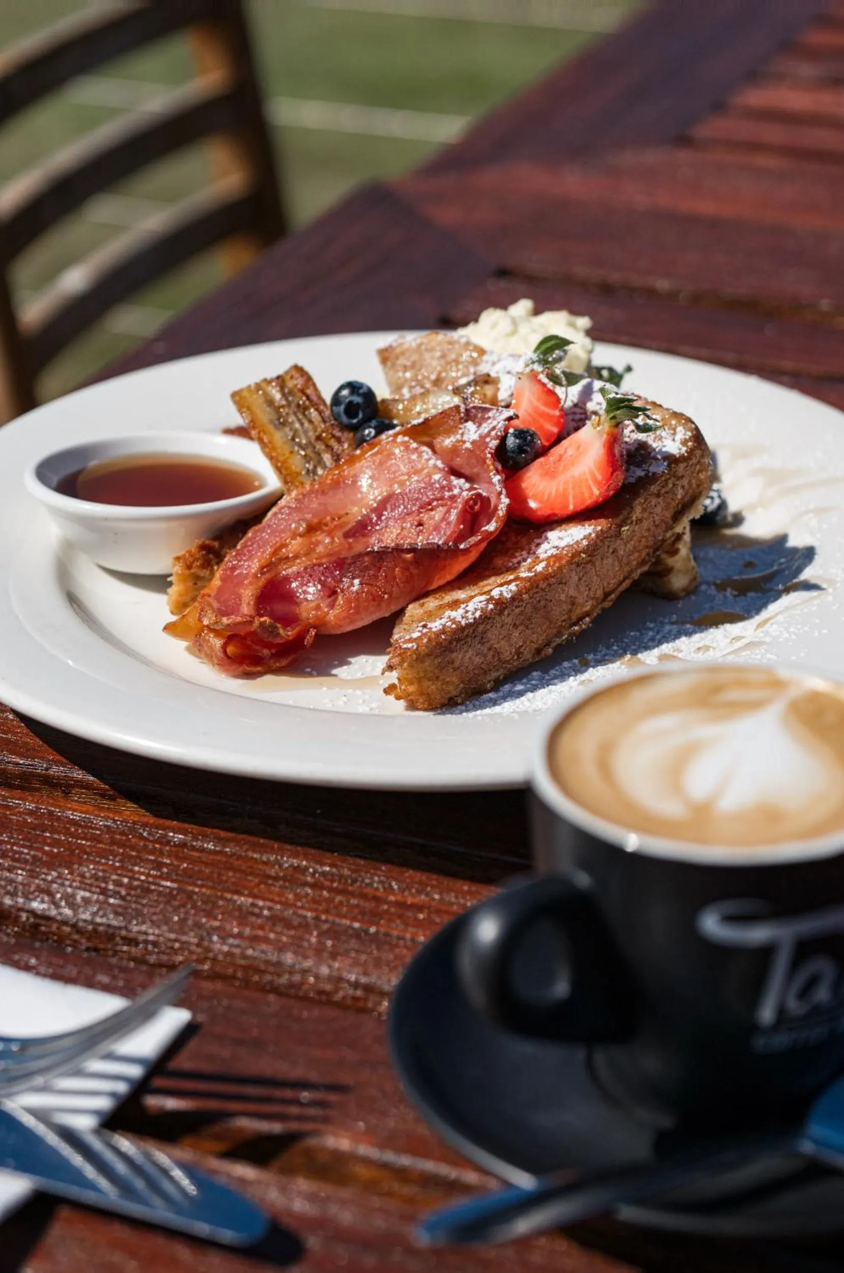 Restaurant/places to eat in Panorama Hotel St Helens