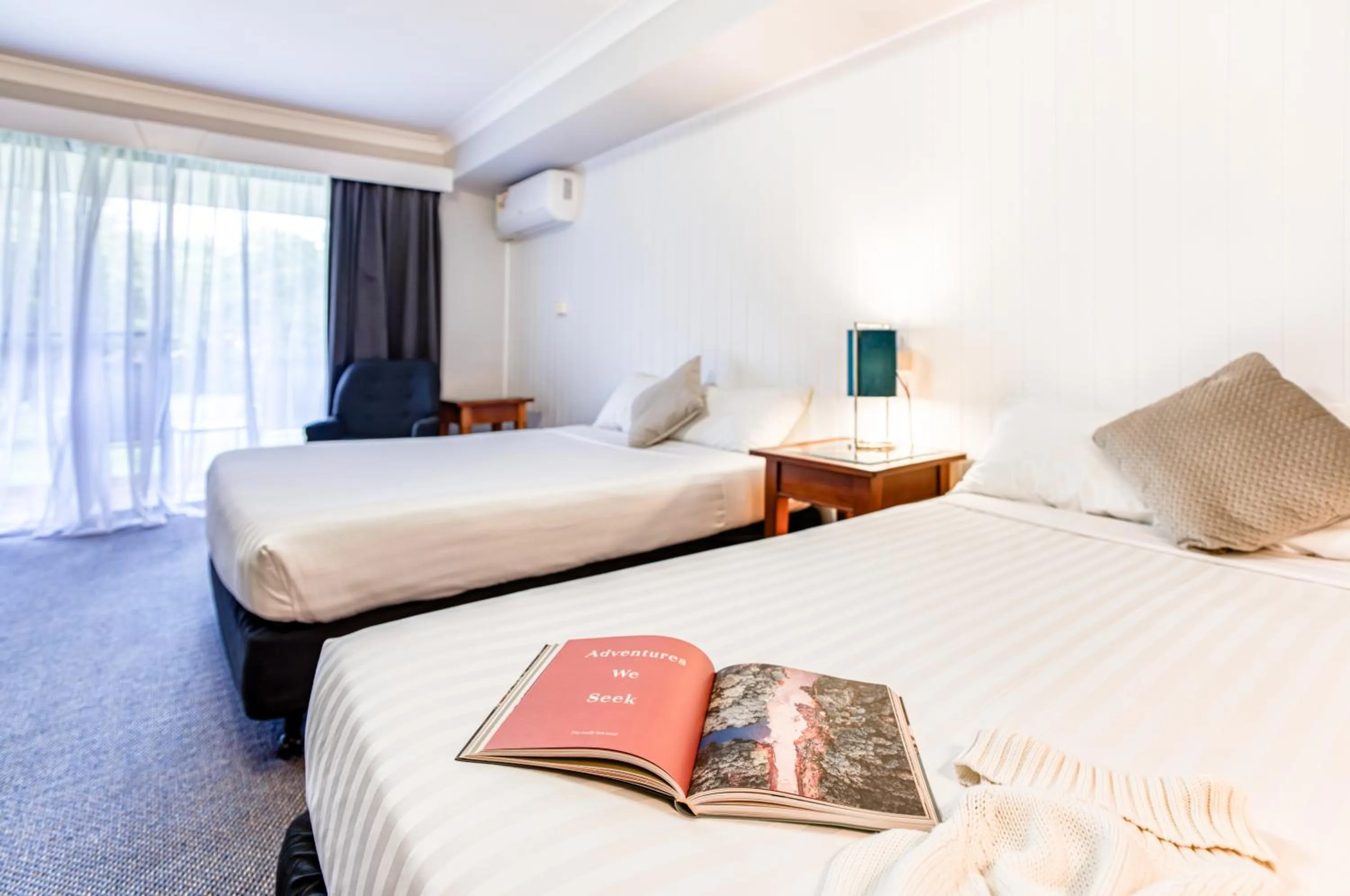 Bed in Panorama Hotel St Helens