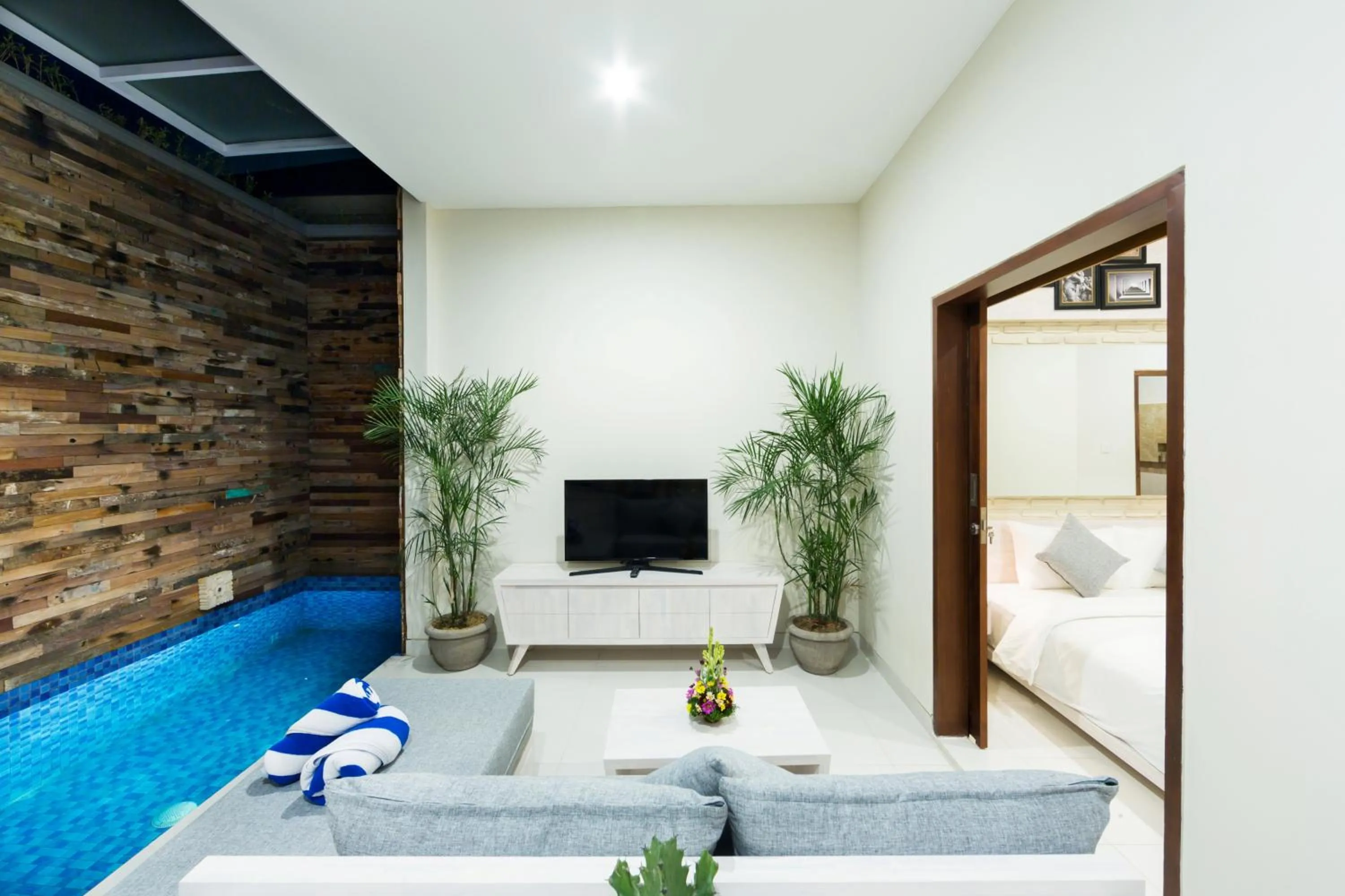 Pool view in Paisa Seminyak Living