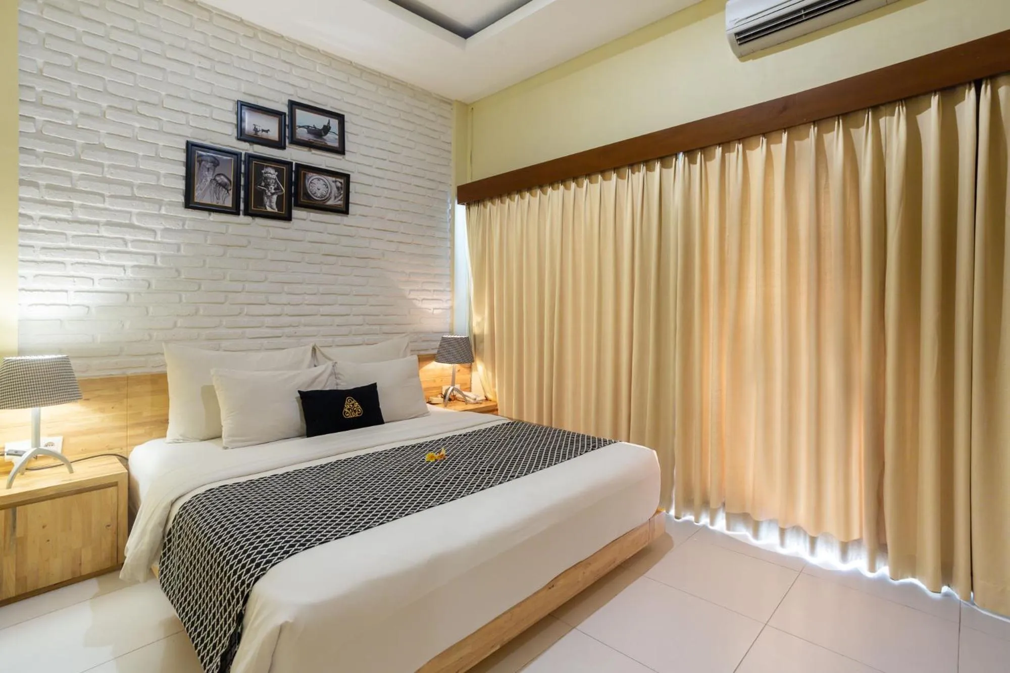 Bedroom, Bed in Paisa Seminyak Living