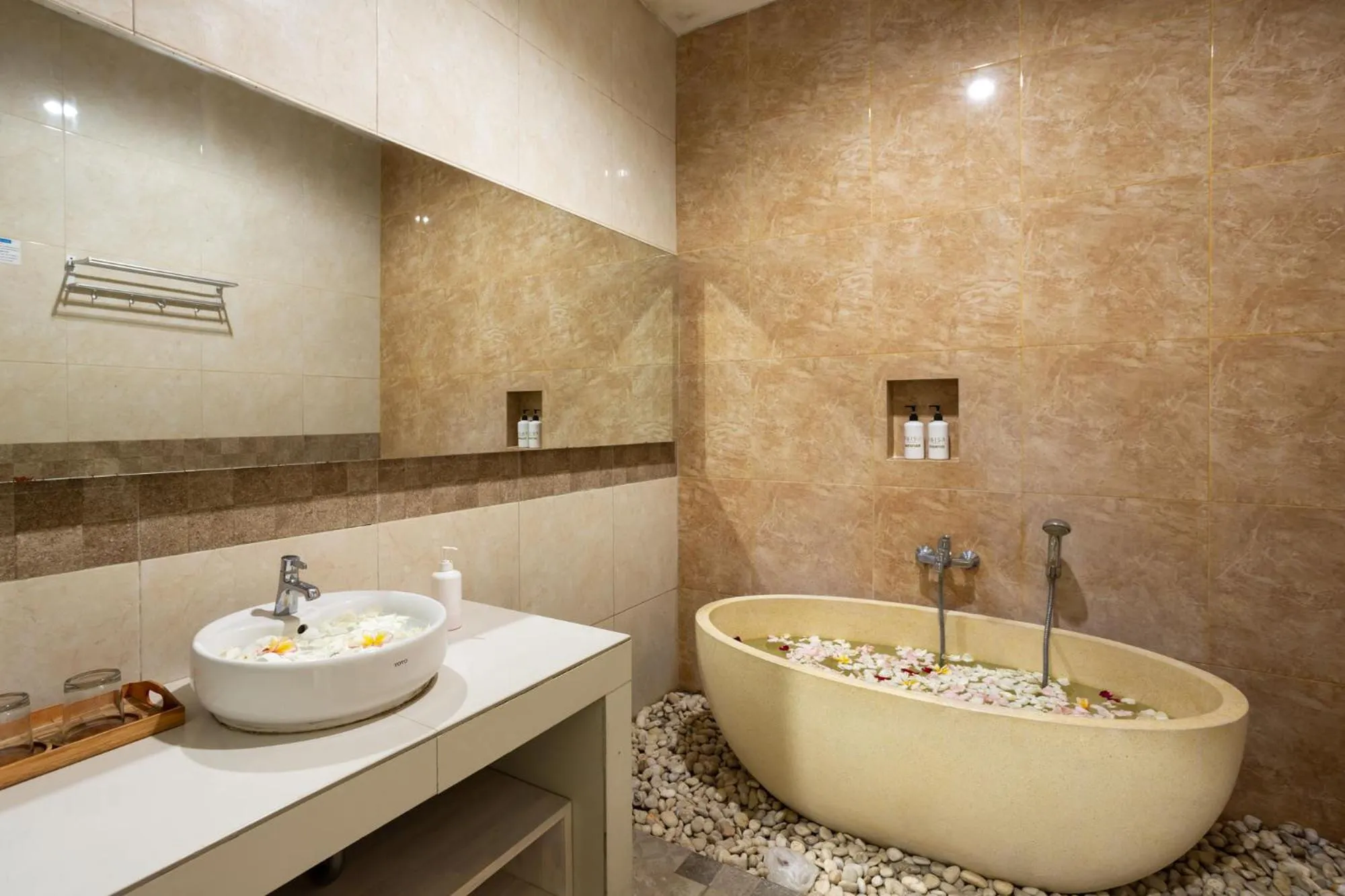 Bathroom in Paisa Seminyak Living