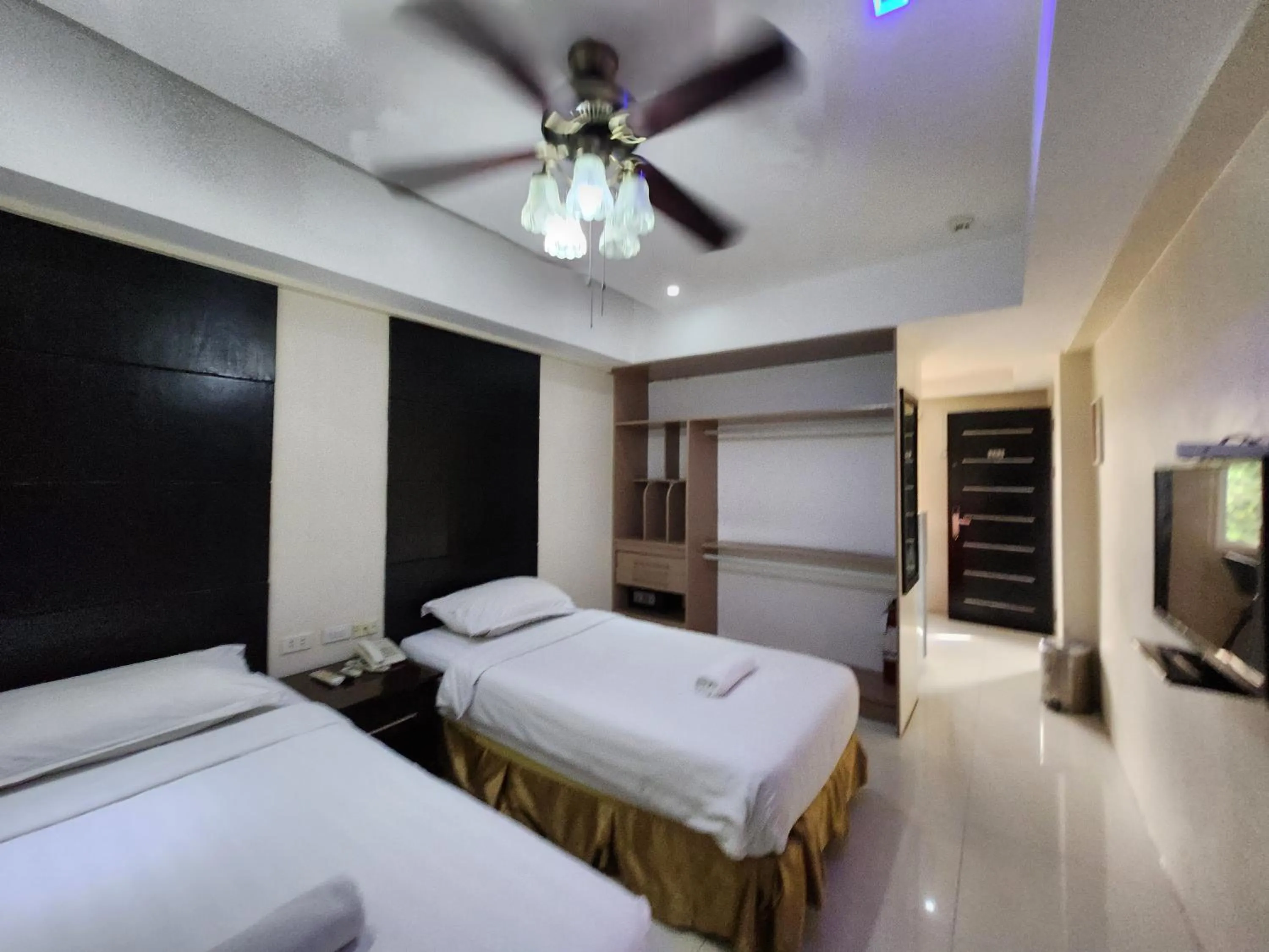 Bed in Grand Apartelle Mandaue Cebu