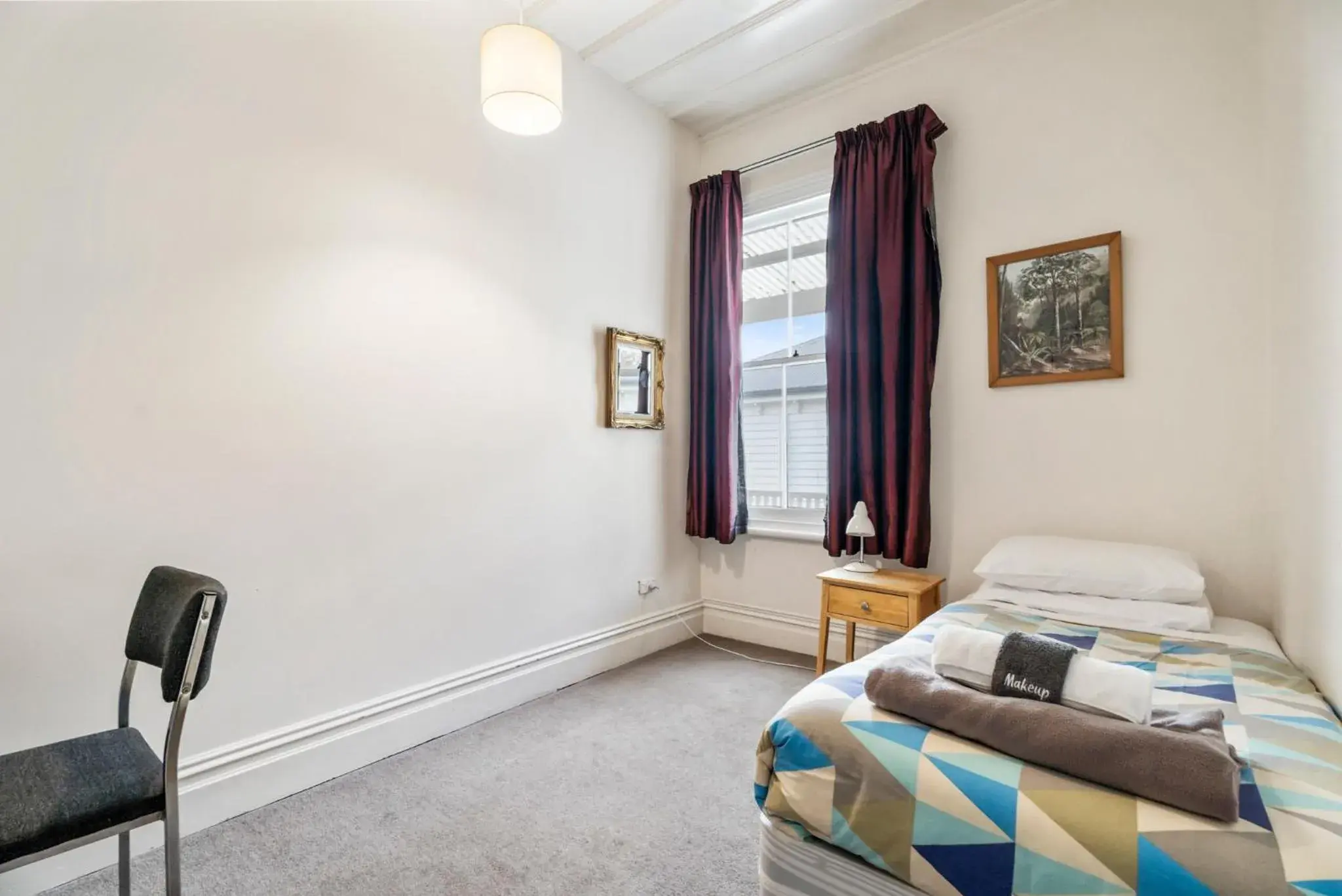 Photo of the whole room, Bed in Verandahs Parkside Lodge Photo of the whole room, Bed in Verandahs Parkside Lodge