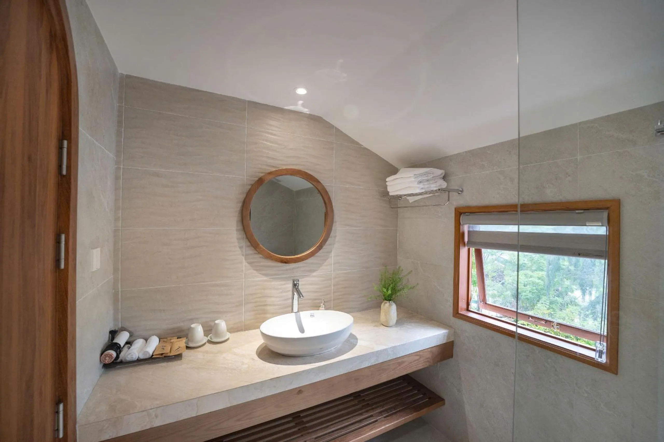 Shower in Shoreline Stay