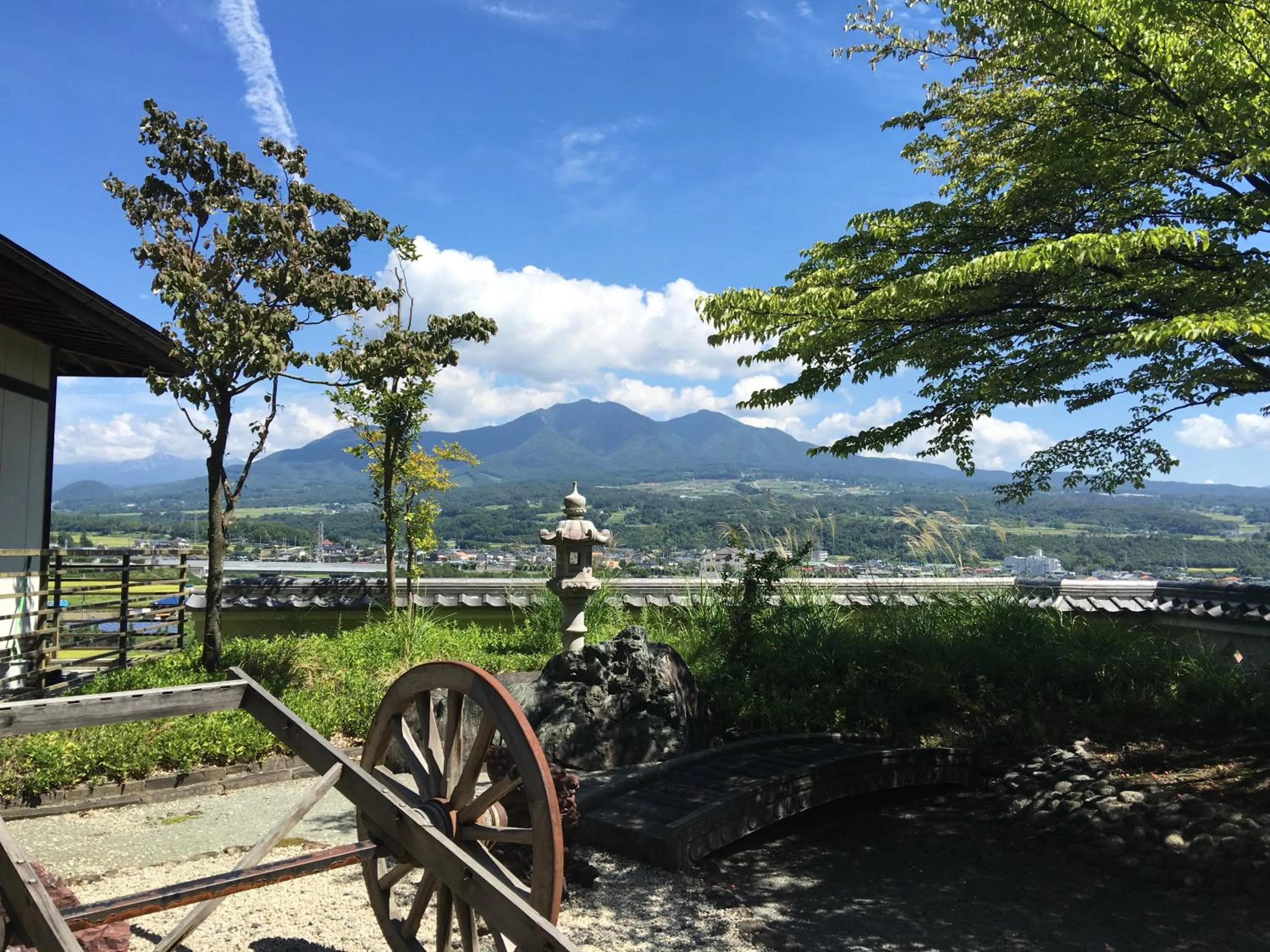 Mountain view in Wakamiro