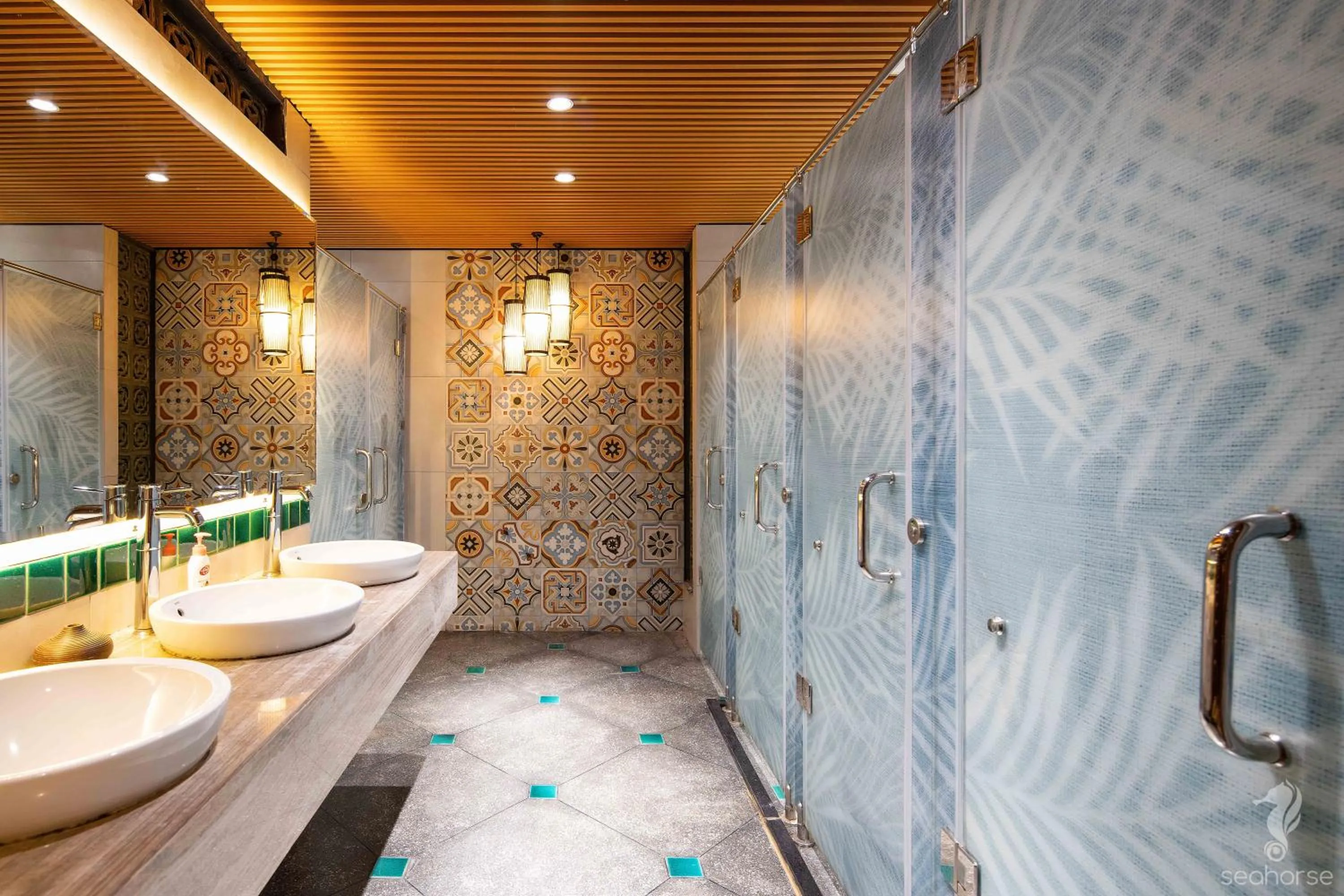Bathroom in Seahorse Han Market Da Nang Apartment by Haviland