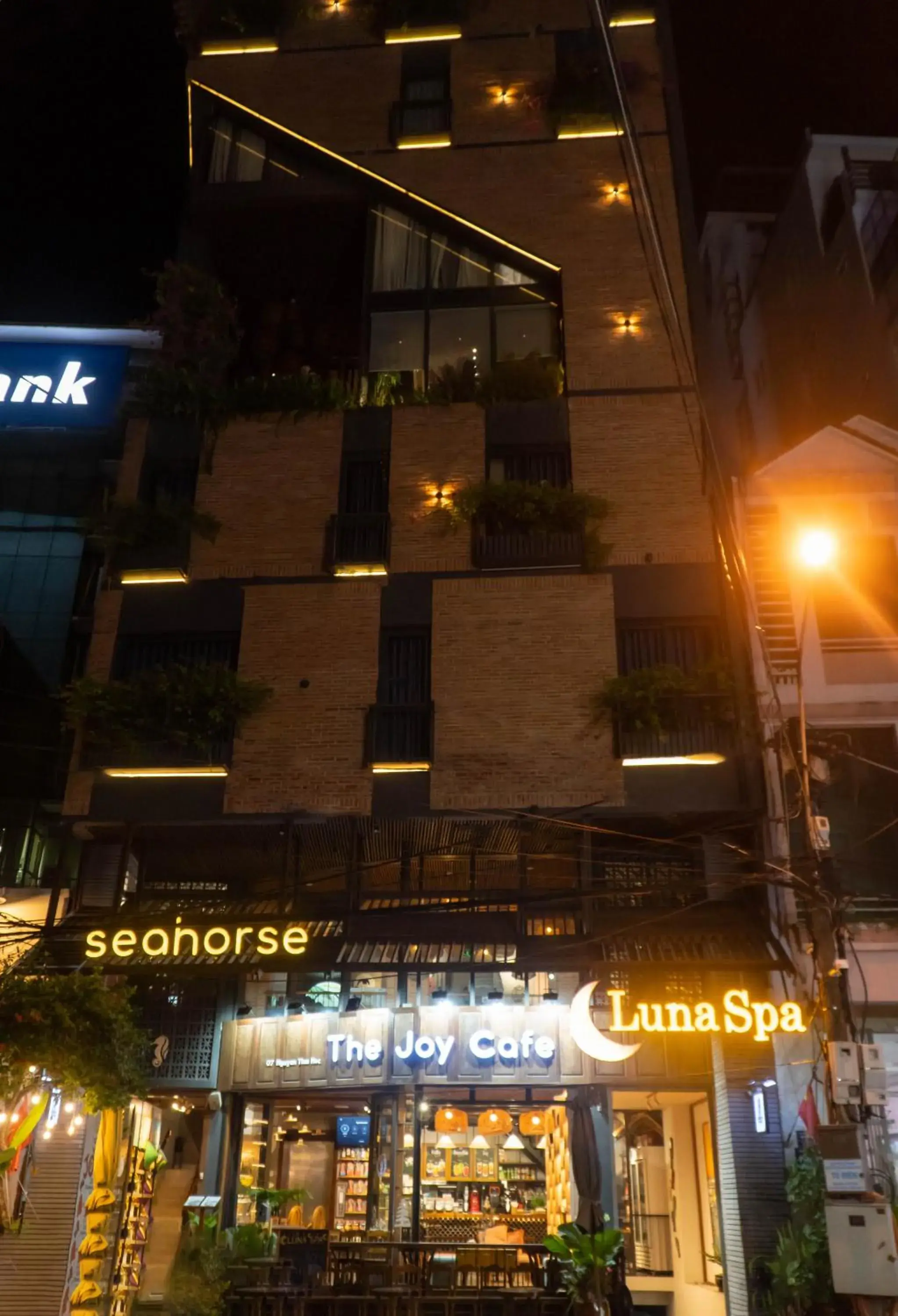 Property building in Seahorse Han Market Da Nang Apartment by Haviland Property building in Seahorse Han Market Da Nang Apartment by Haviland