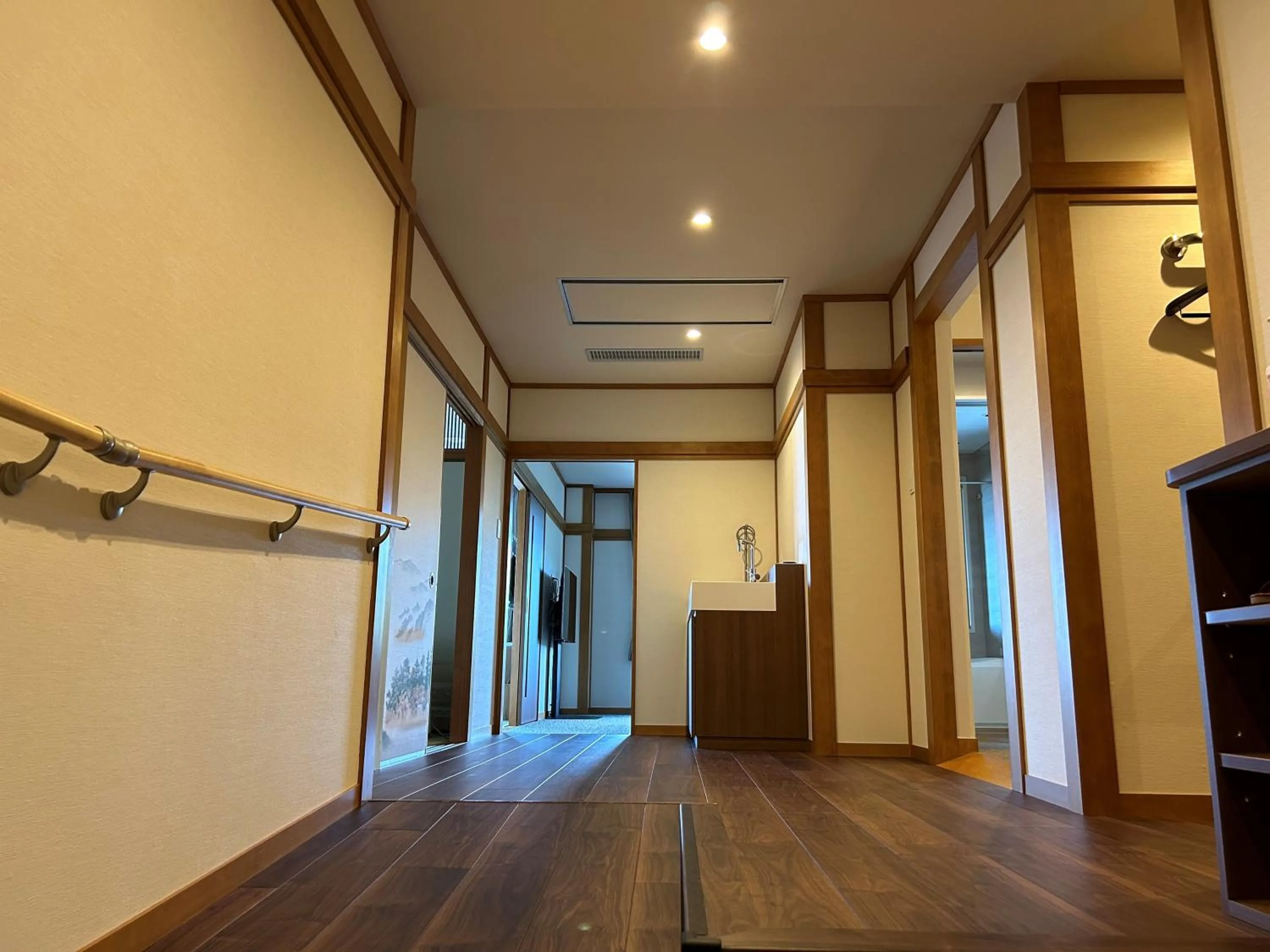 Photo of the whole room in Jukeiso