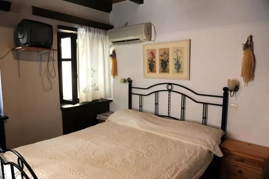 Triple Room in Eleonora Triple Room in Eleonora