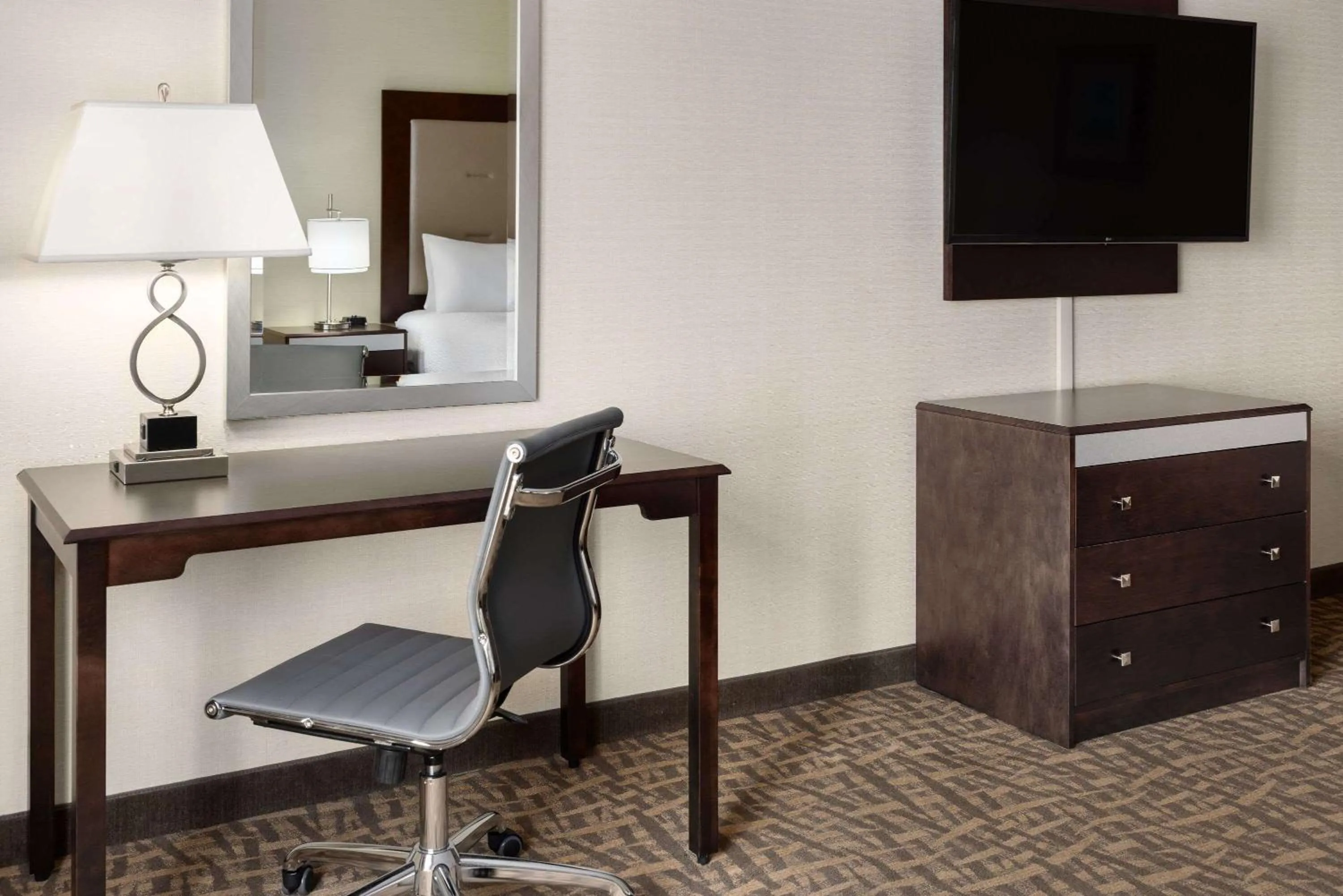 Photo of the whole room in Wyndham Garden Buffalo Downtown