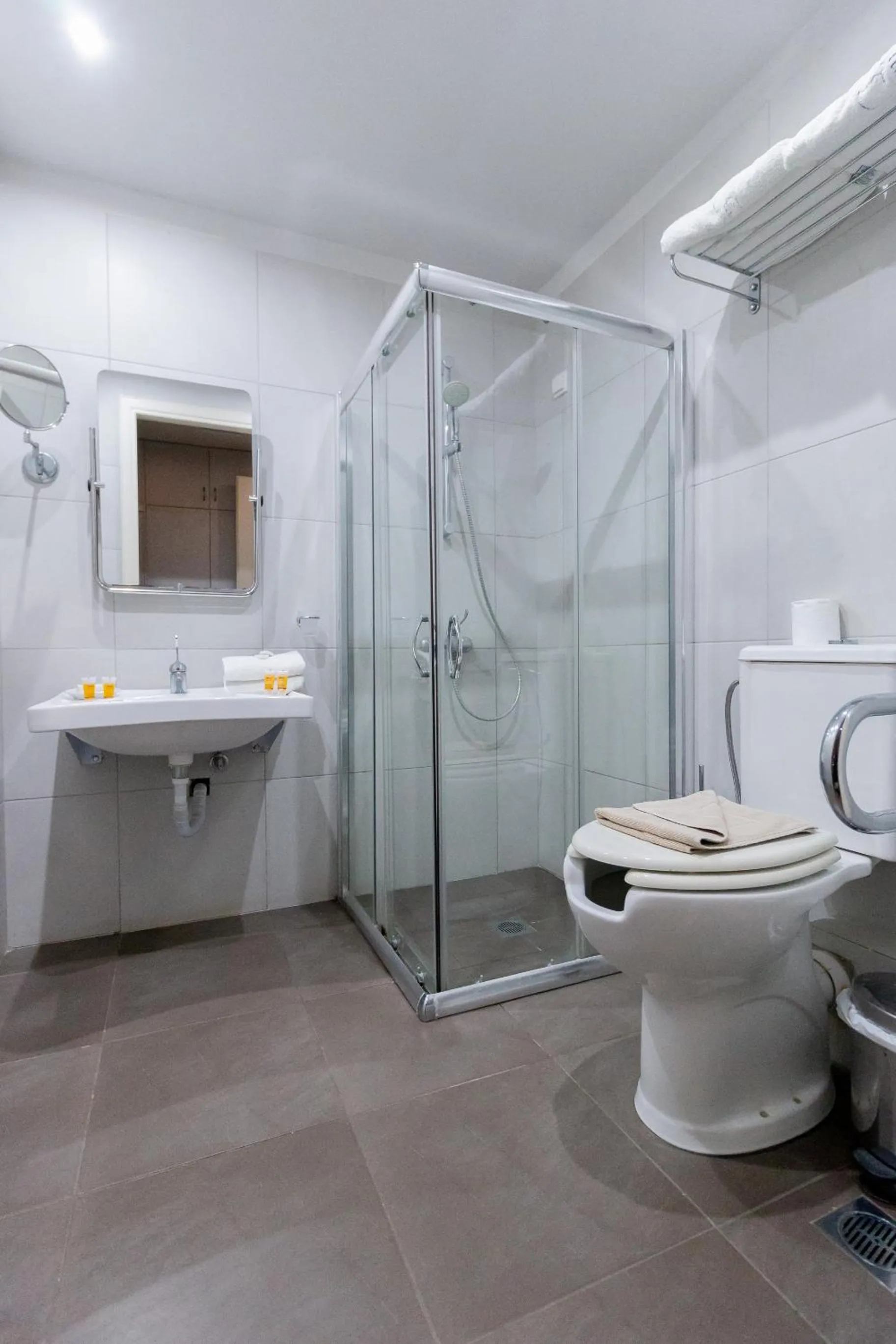 Shower in Artina Nuovo