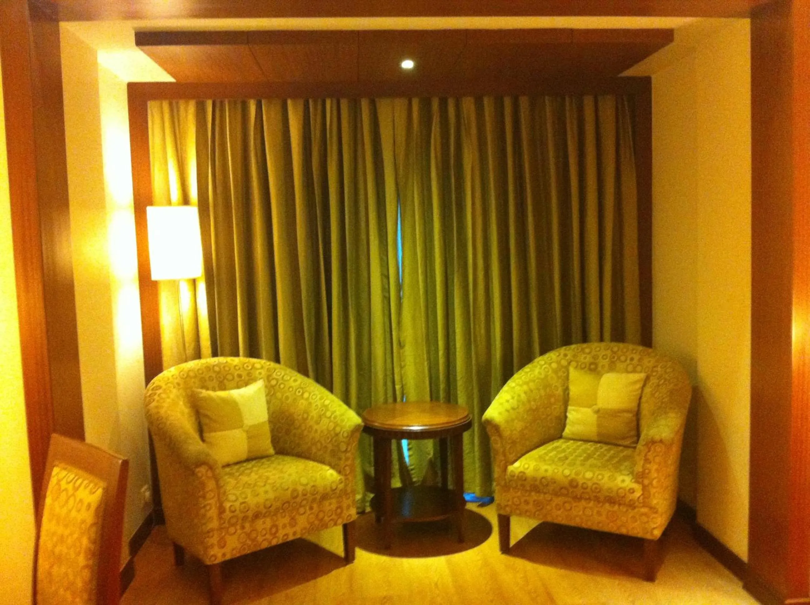 Seating area in Lemon Tree Premier, Jaipur