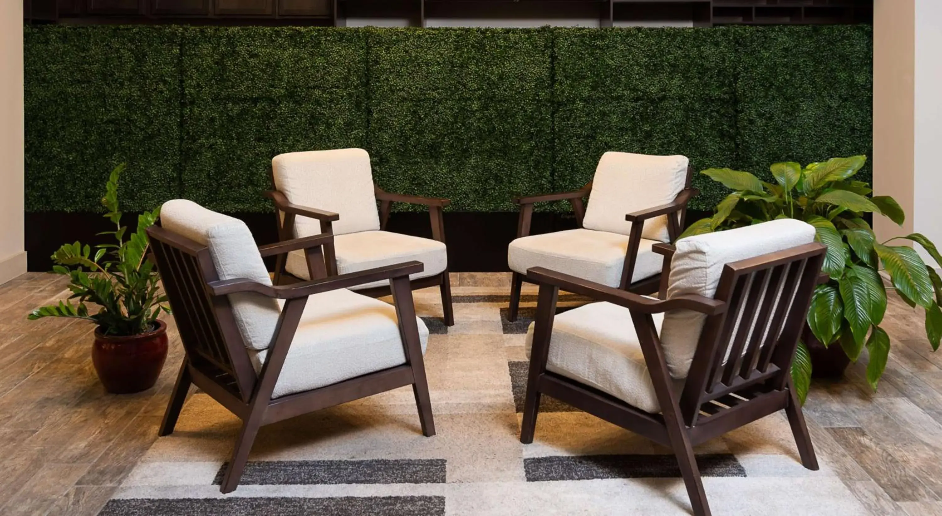 Lobby or reception in Inn at the Colonnade Baltimore - A DoubleTree by Hilton Hotel Lobby or reception in Inn at the Colonnade Baltimore - A DoubleTree by Hilton Hotel