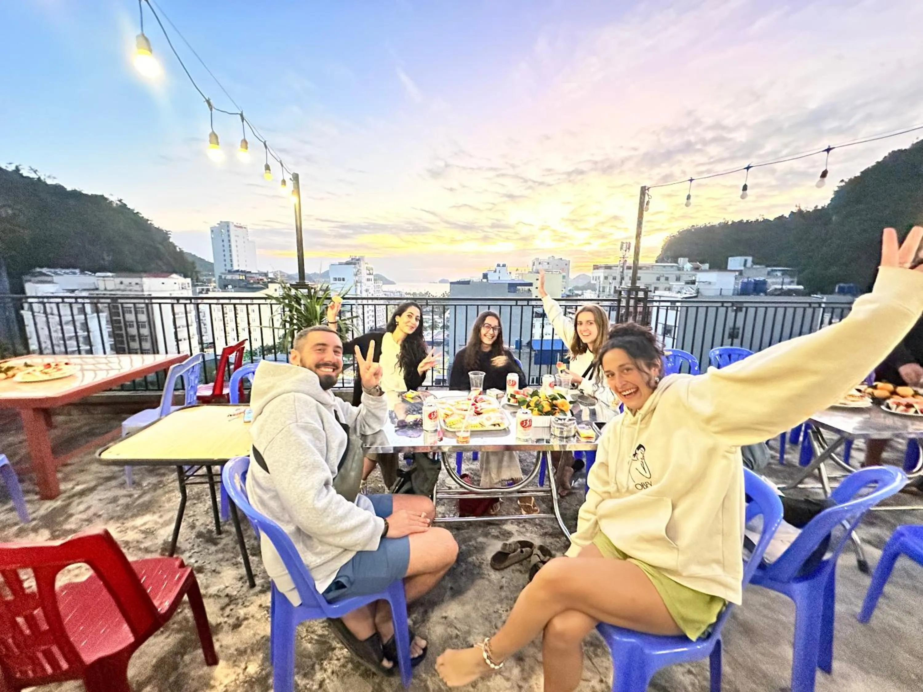 CatBa Sky View Hotel