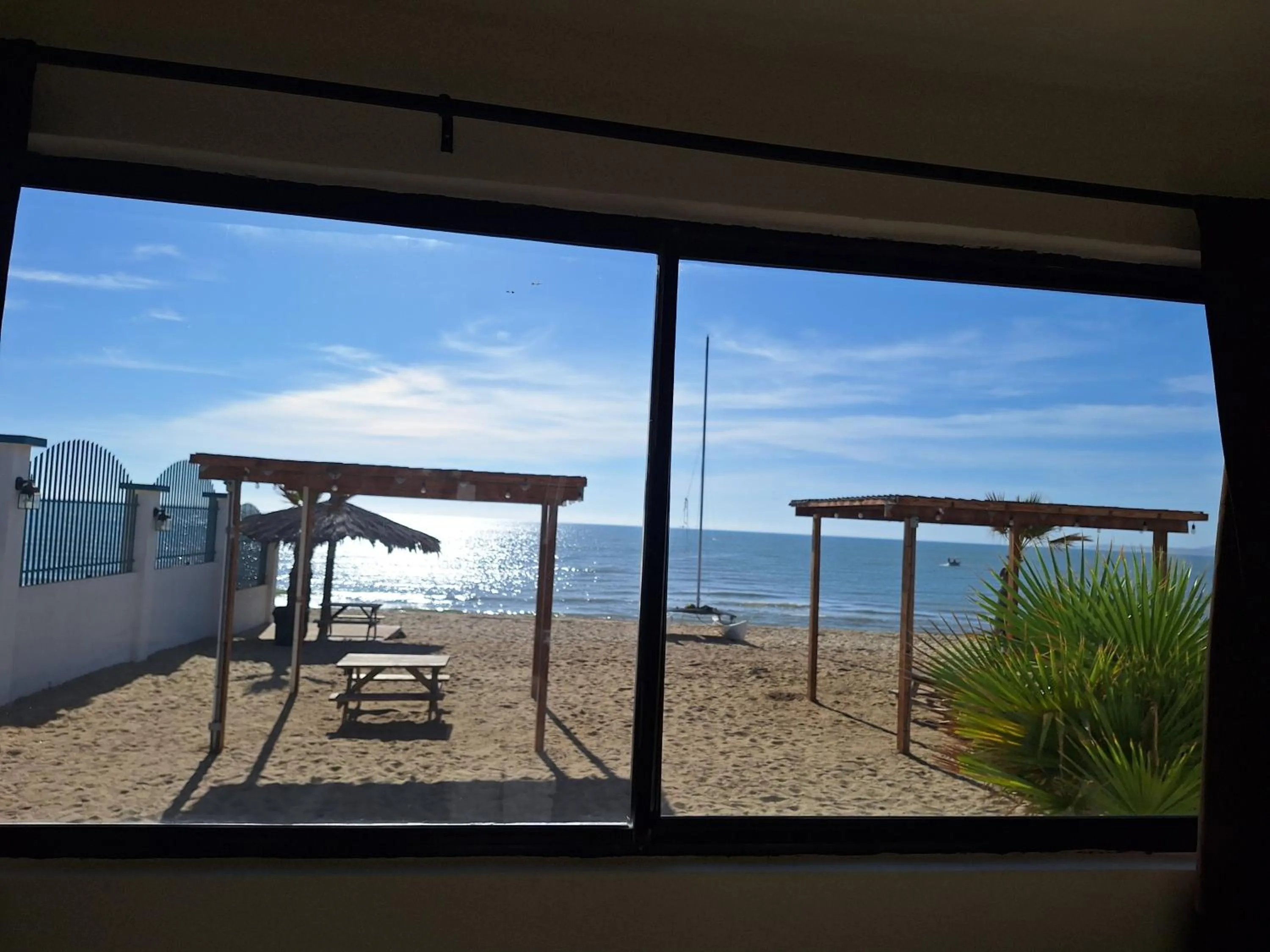 #33 Bungalow Seaside Hotel & Victors RV Park