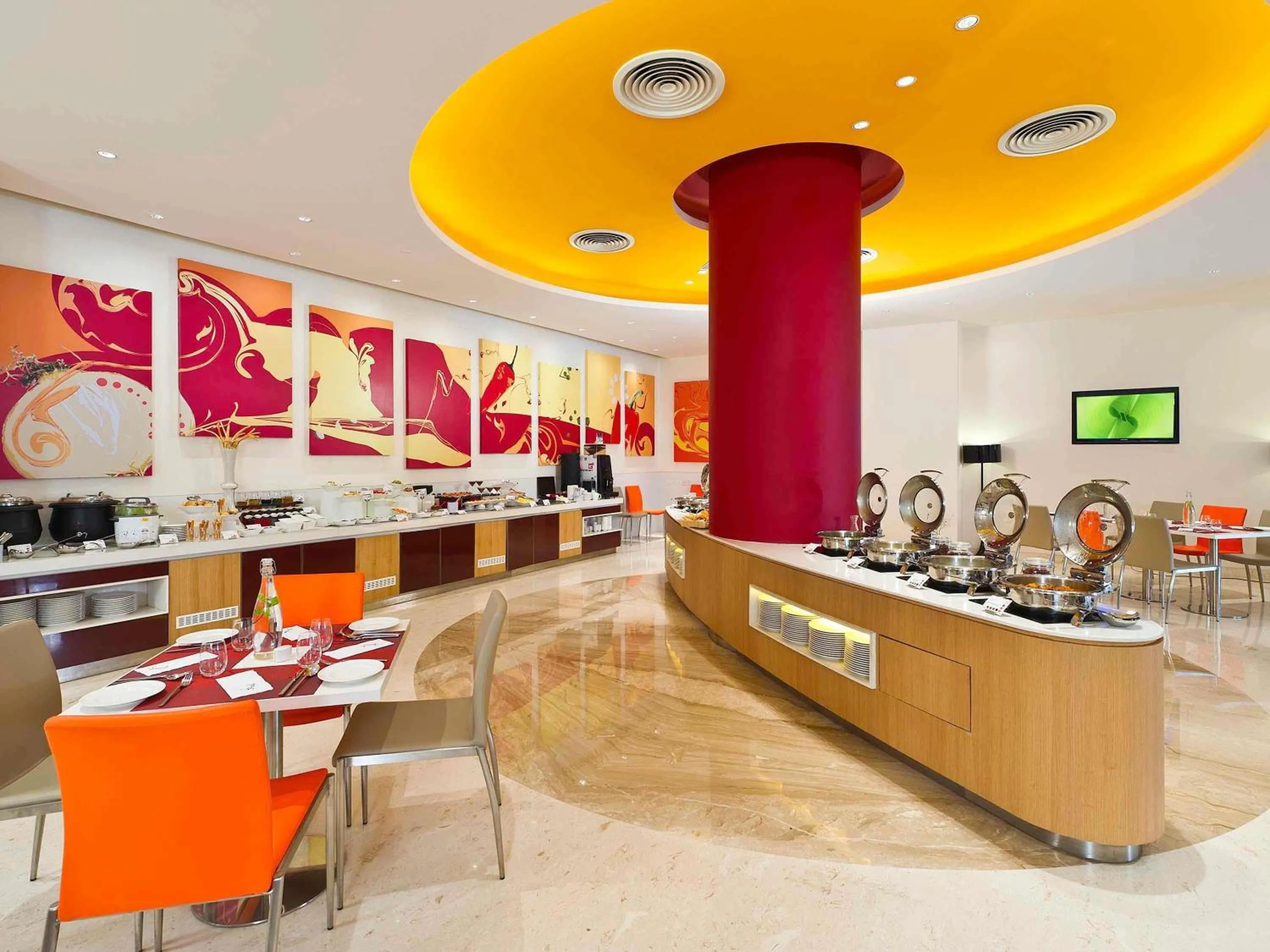 Restaurant/places to eat in ibis Navi Mumbai - An Accor Brand