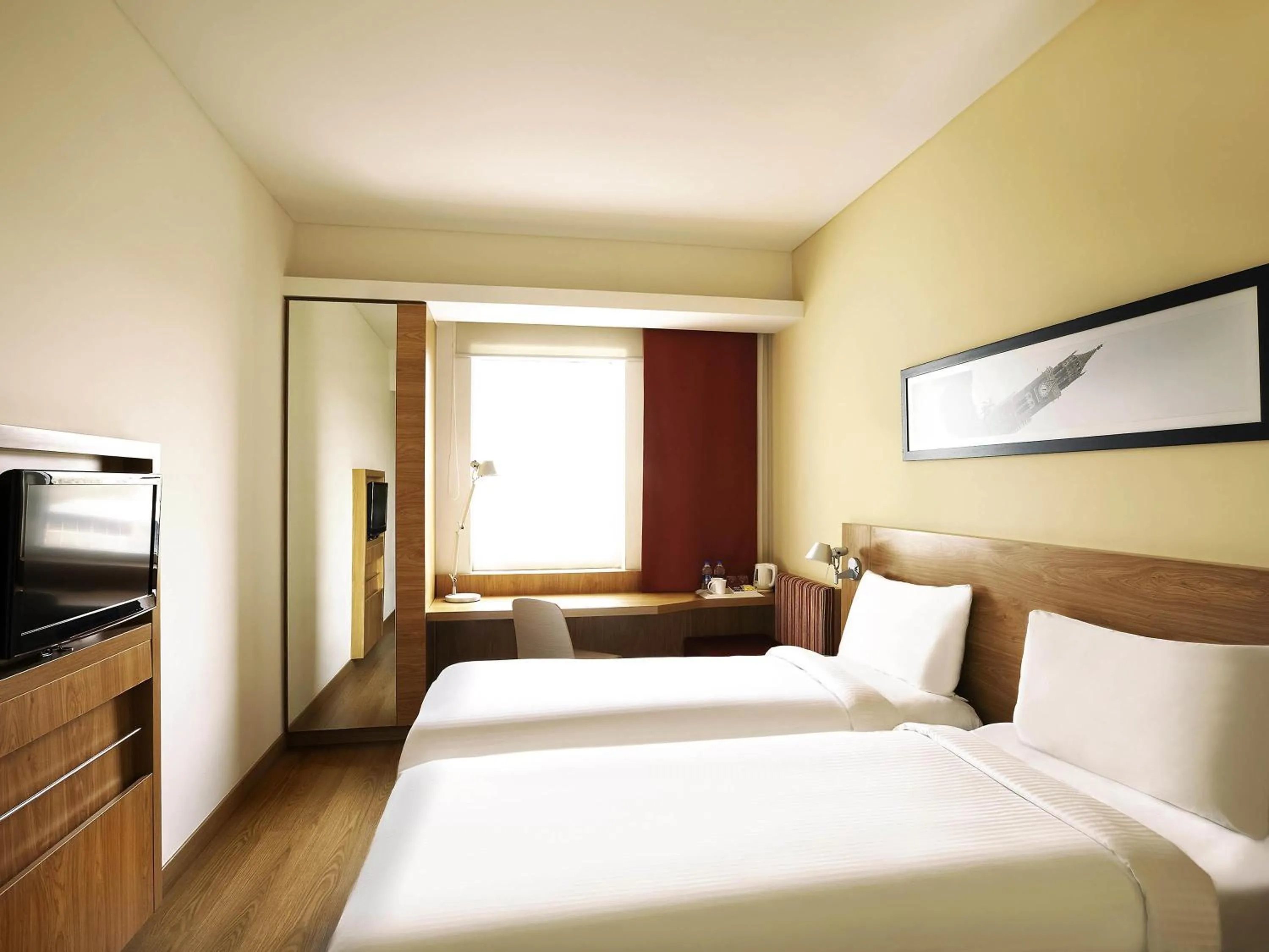 Bedroom, Bed in ibis Navi Mumbai - An Accor Brand