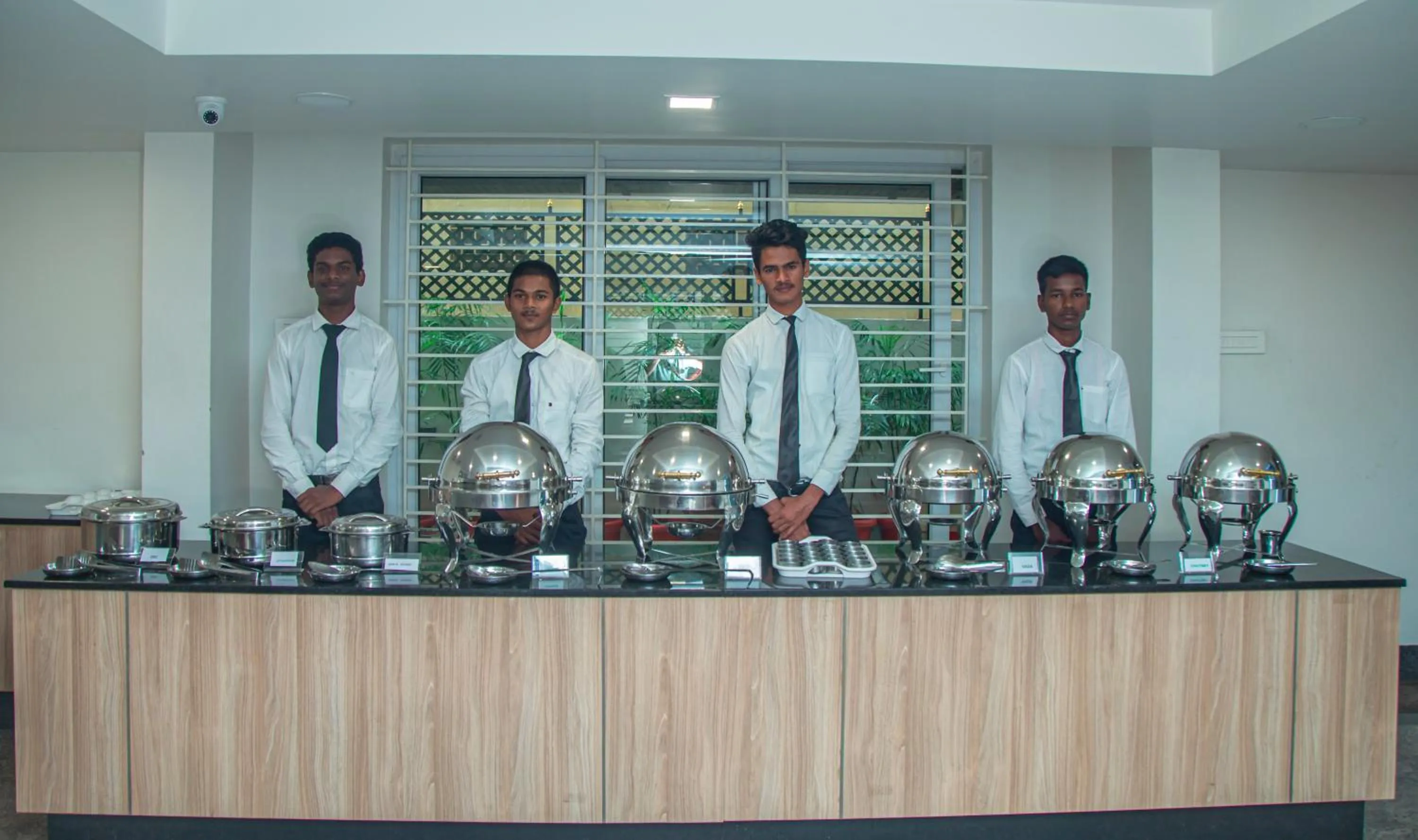 Food in Park Avenue Suites