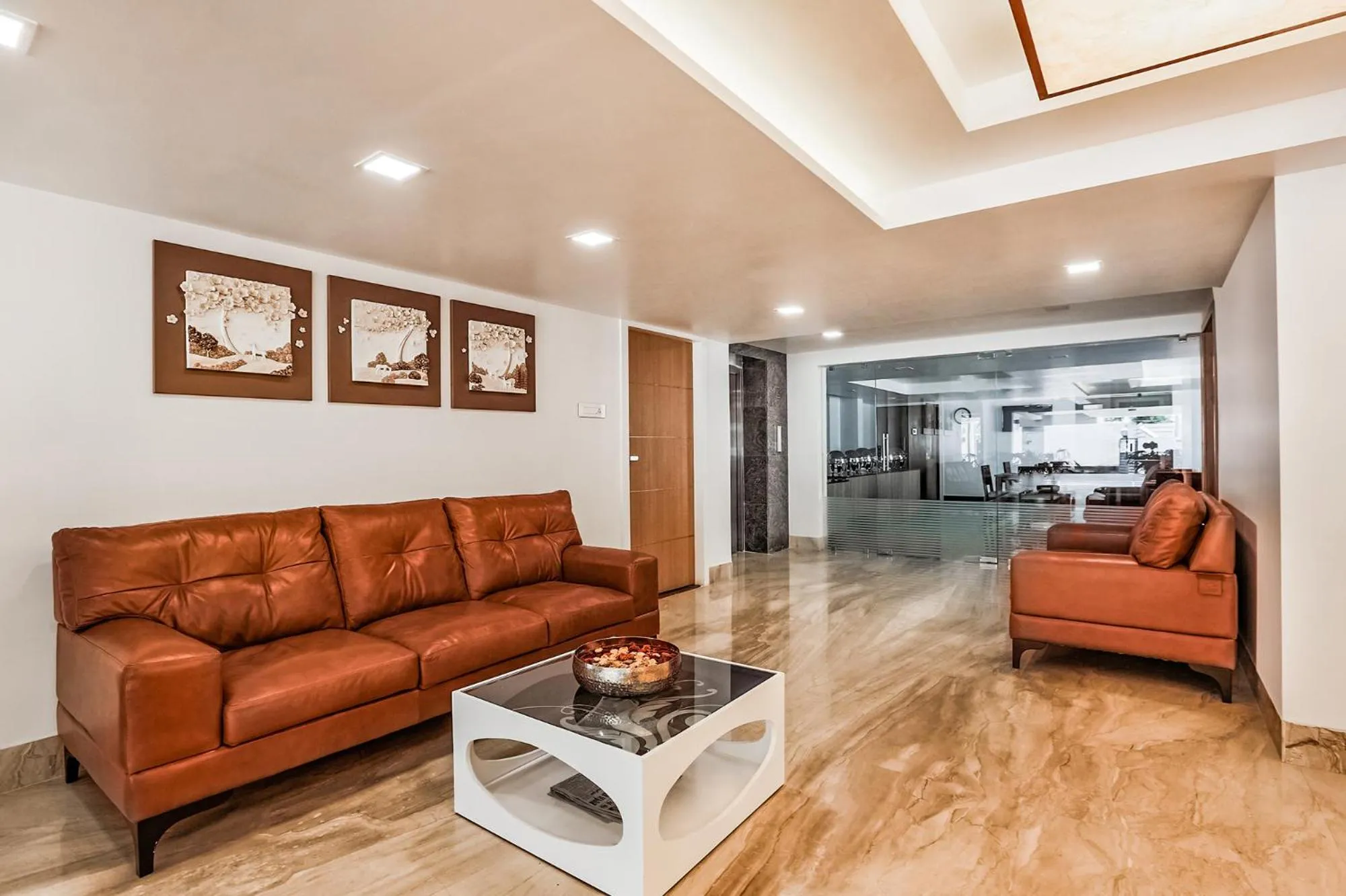 Seating area in Park Avenue Suites