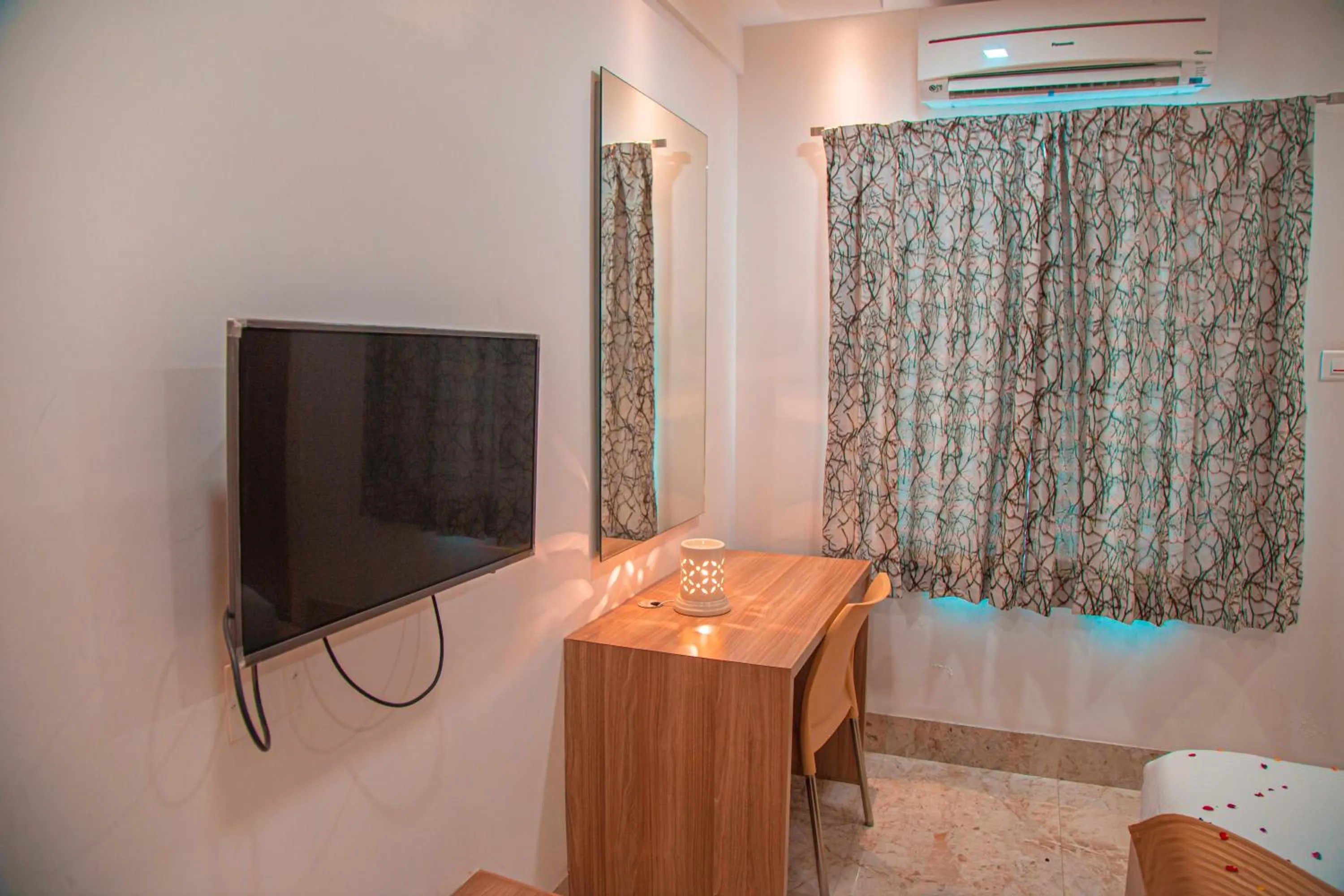 TV and multimedia in Park Avenue Suites