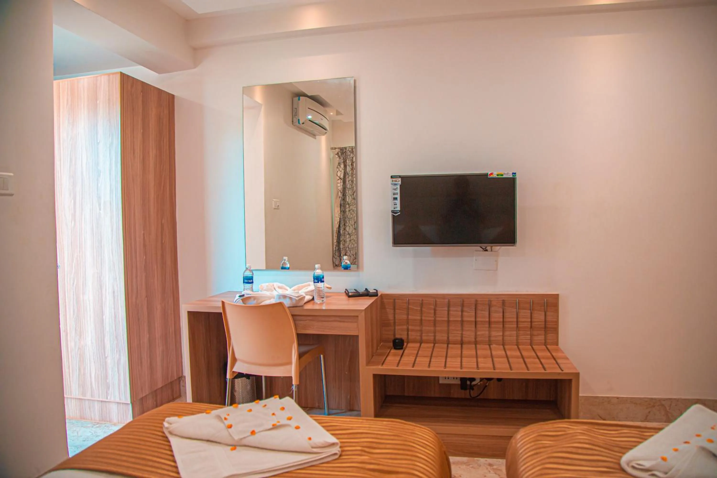 TV and multimedia in Park Avenue Suites