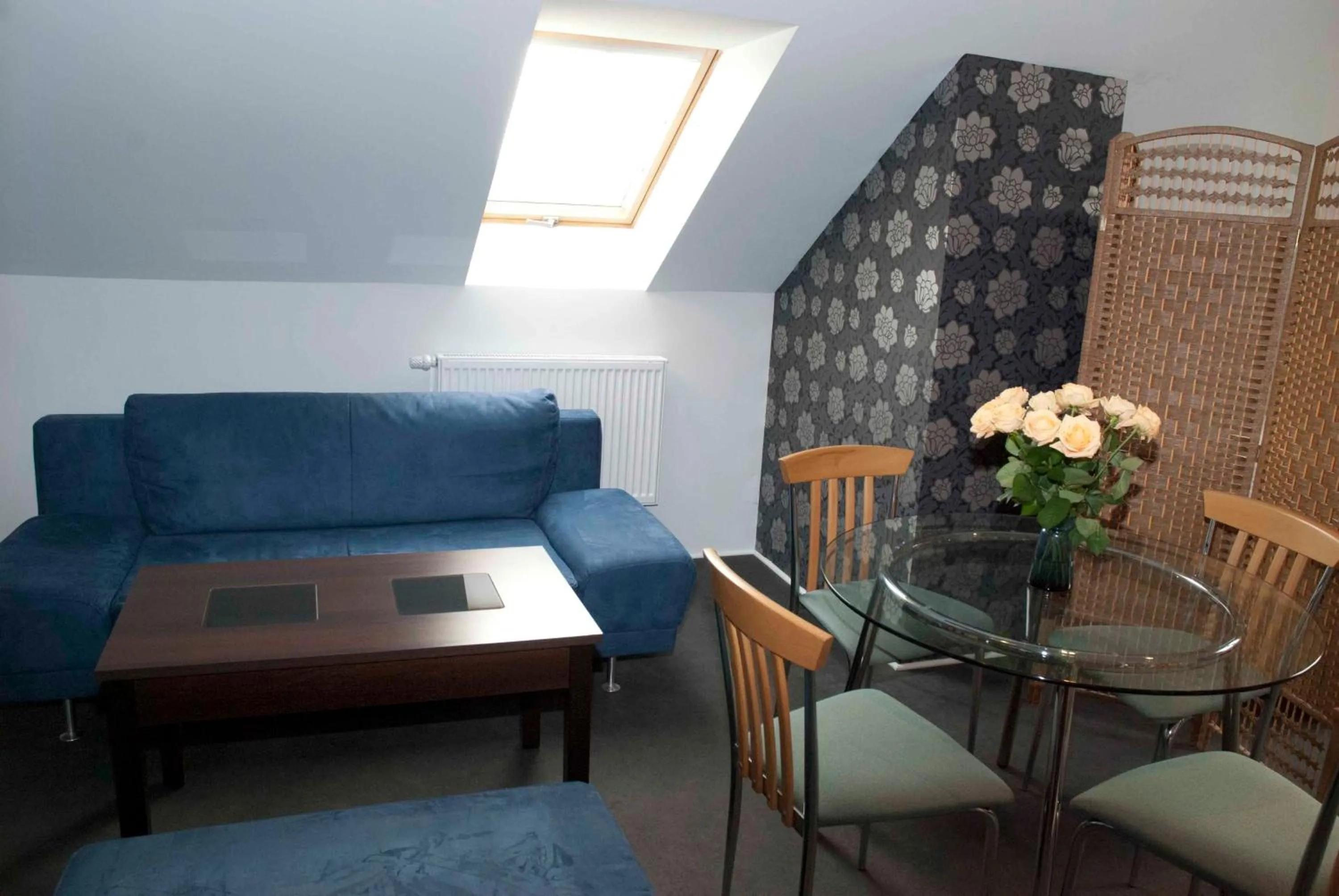 Seating area in Prima