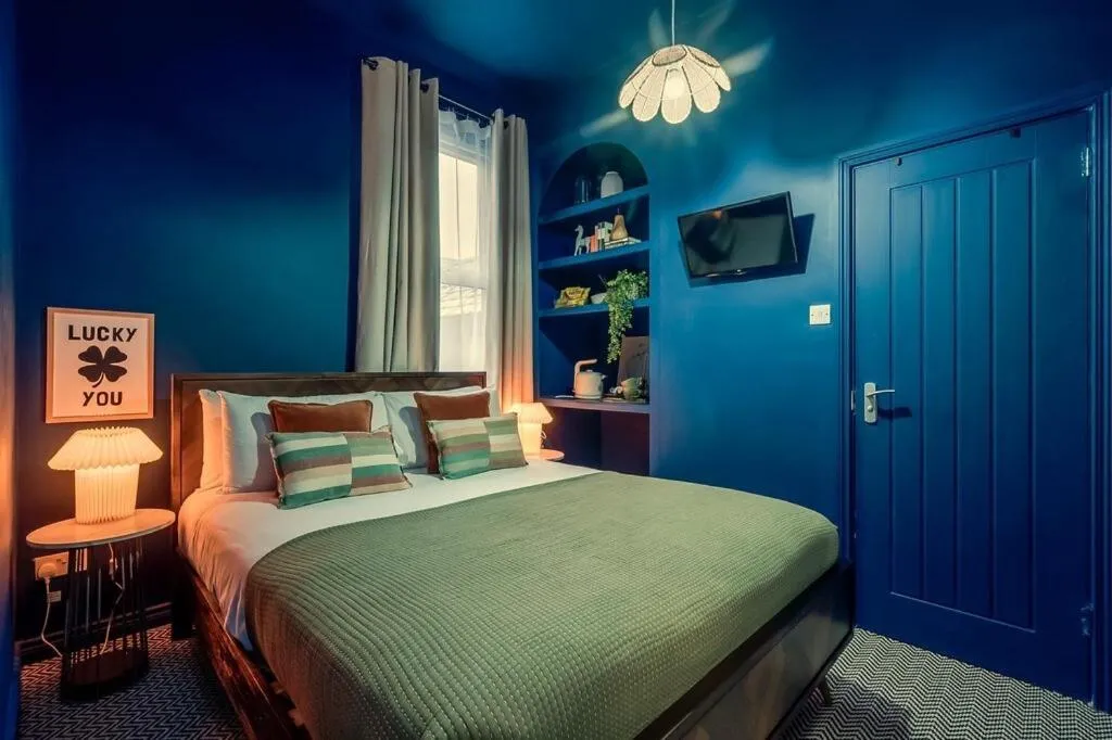 Bedroom, Bed in The Wellesley