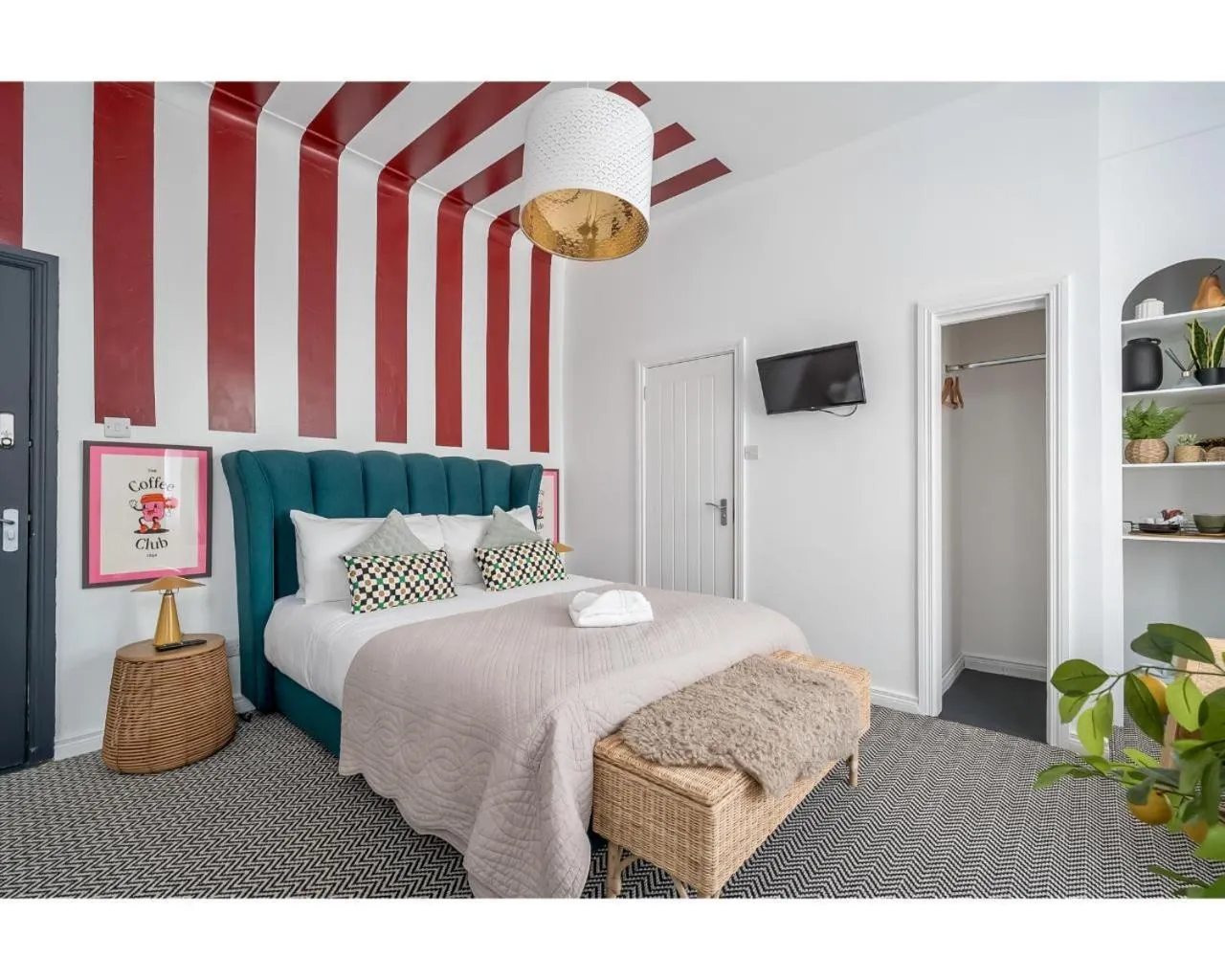 Bedroom, Bed in The Wellesley