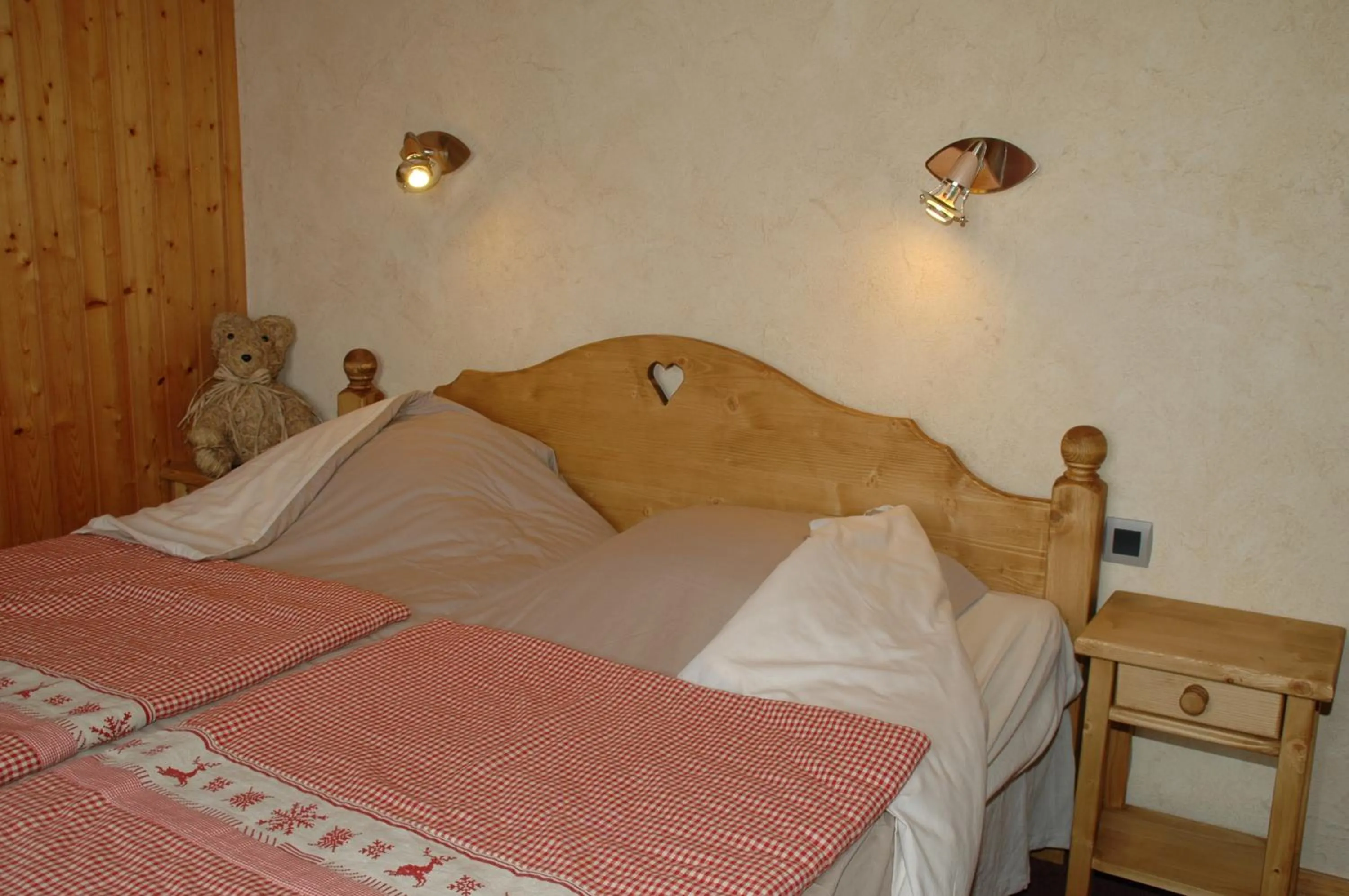 Bed in Résidence La Cour