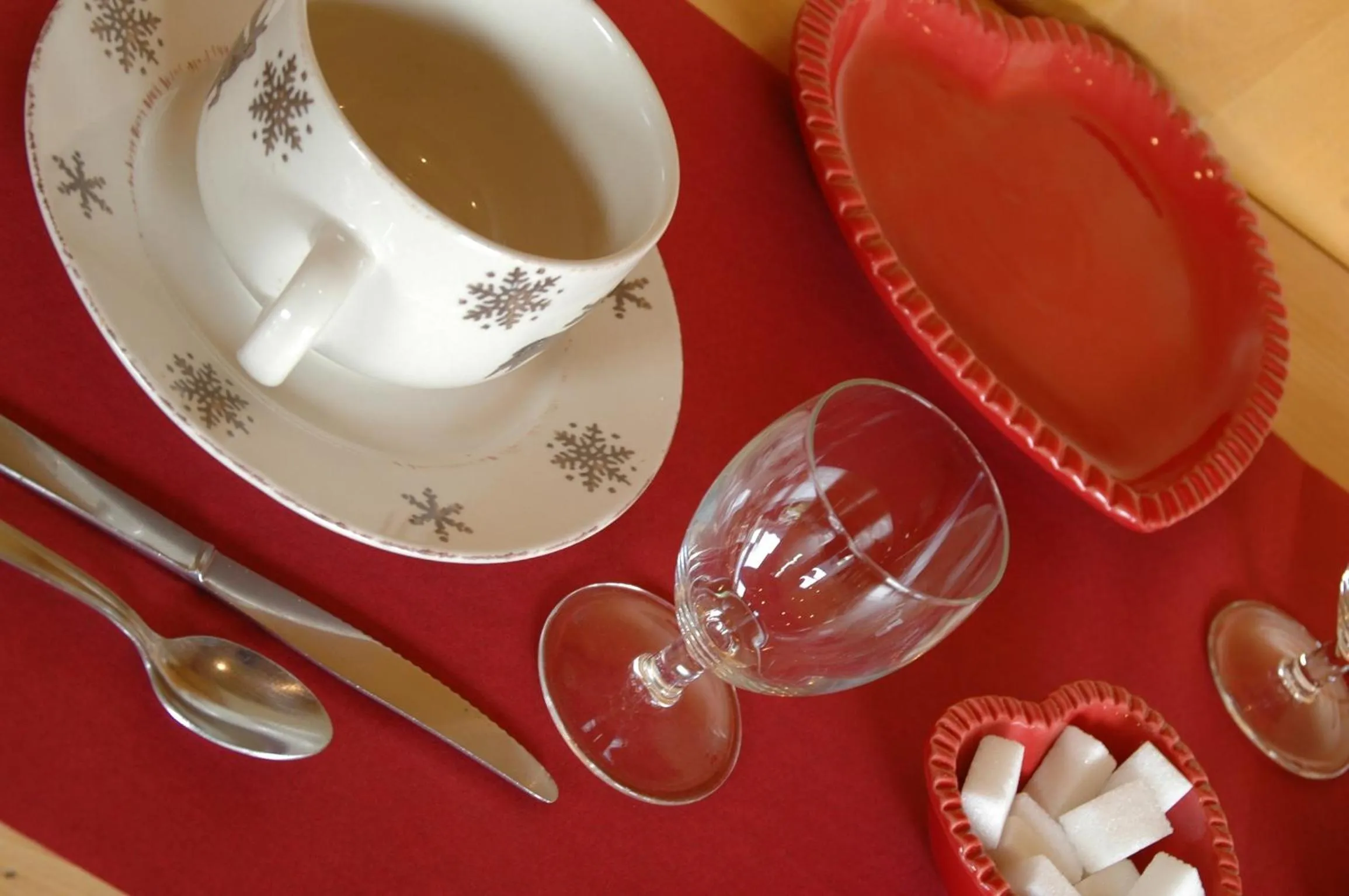 Food and drinks in Résidence La Cour