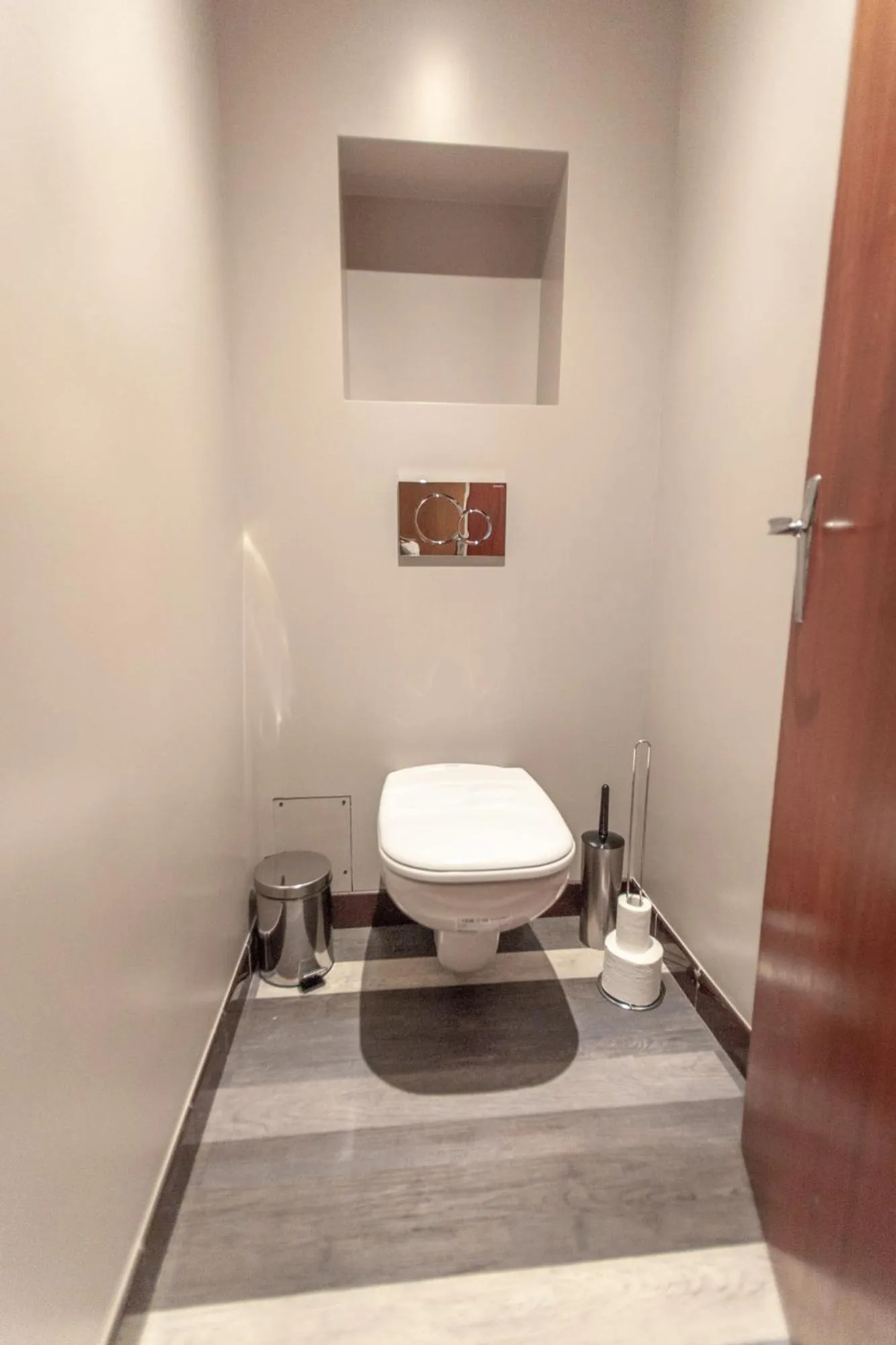 Toilet in Appartements Giffre et Clesson - DAHU COMPAGNIE