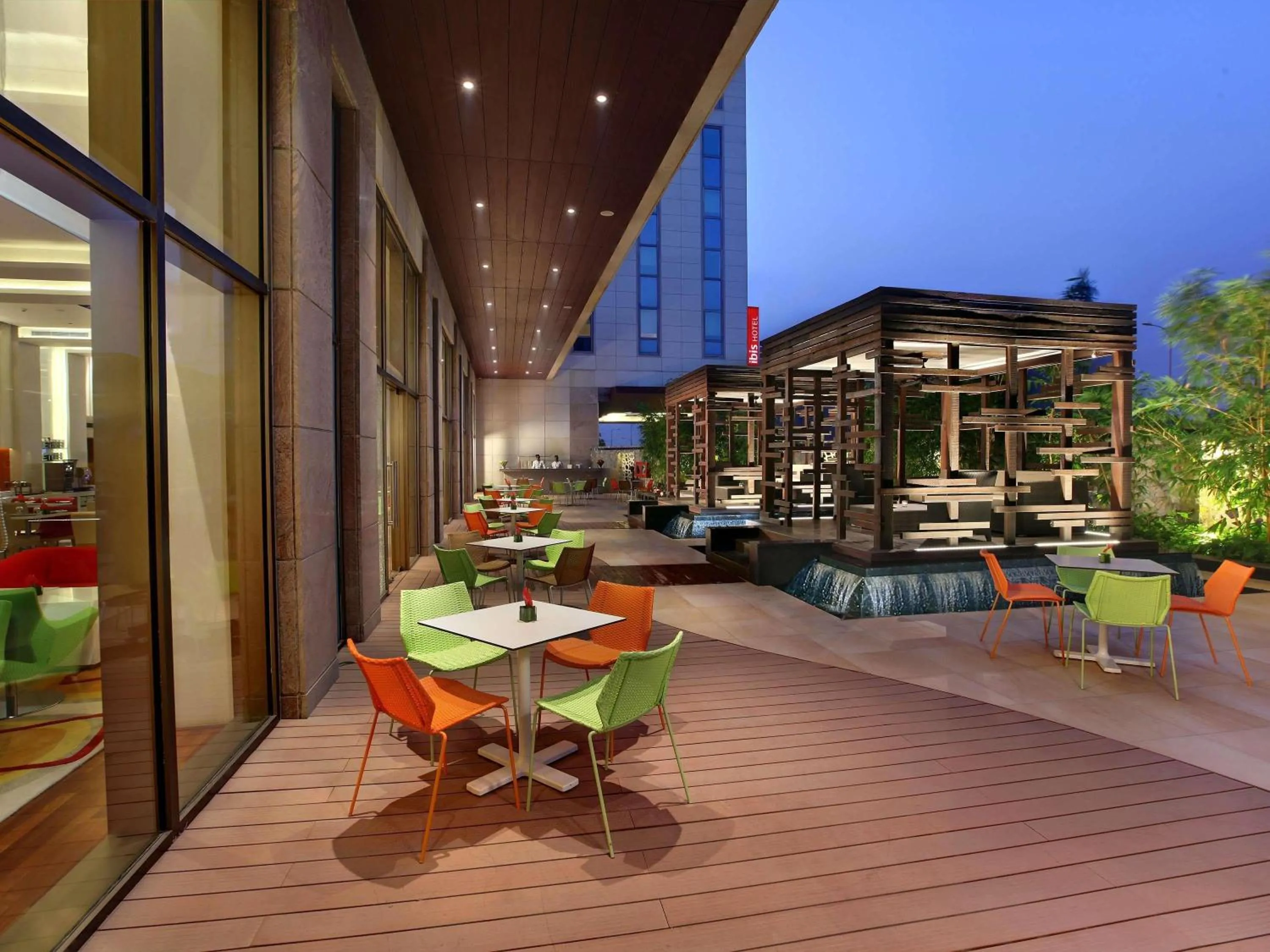 Property building in ibis New Delhi Aerocity - An Accor Brand