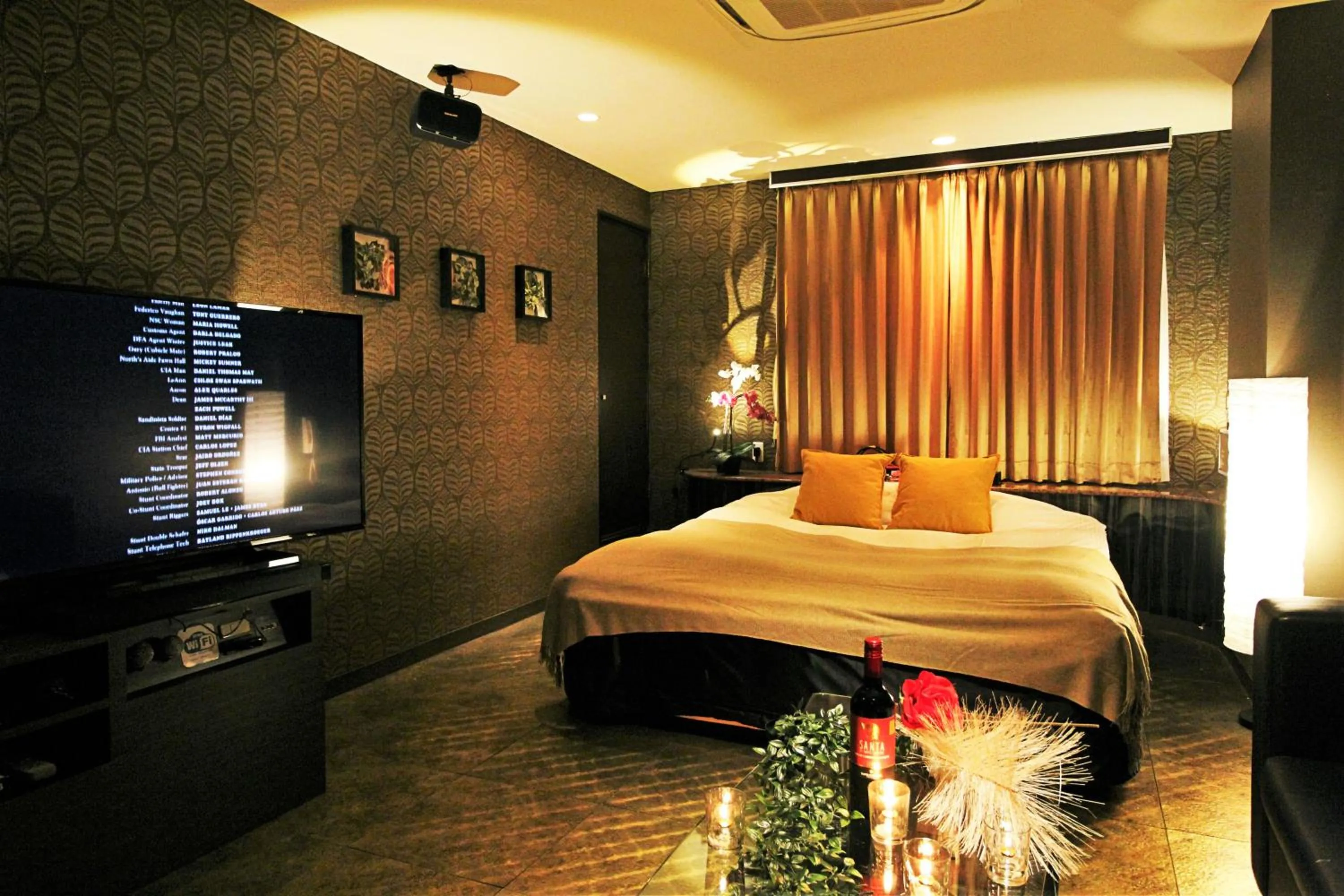 Bed in HOTEL O2 -全室人工ラドン温泉-Adult only