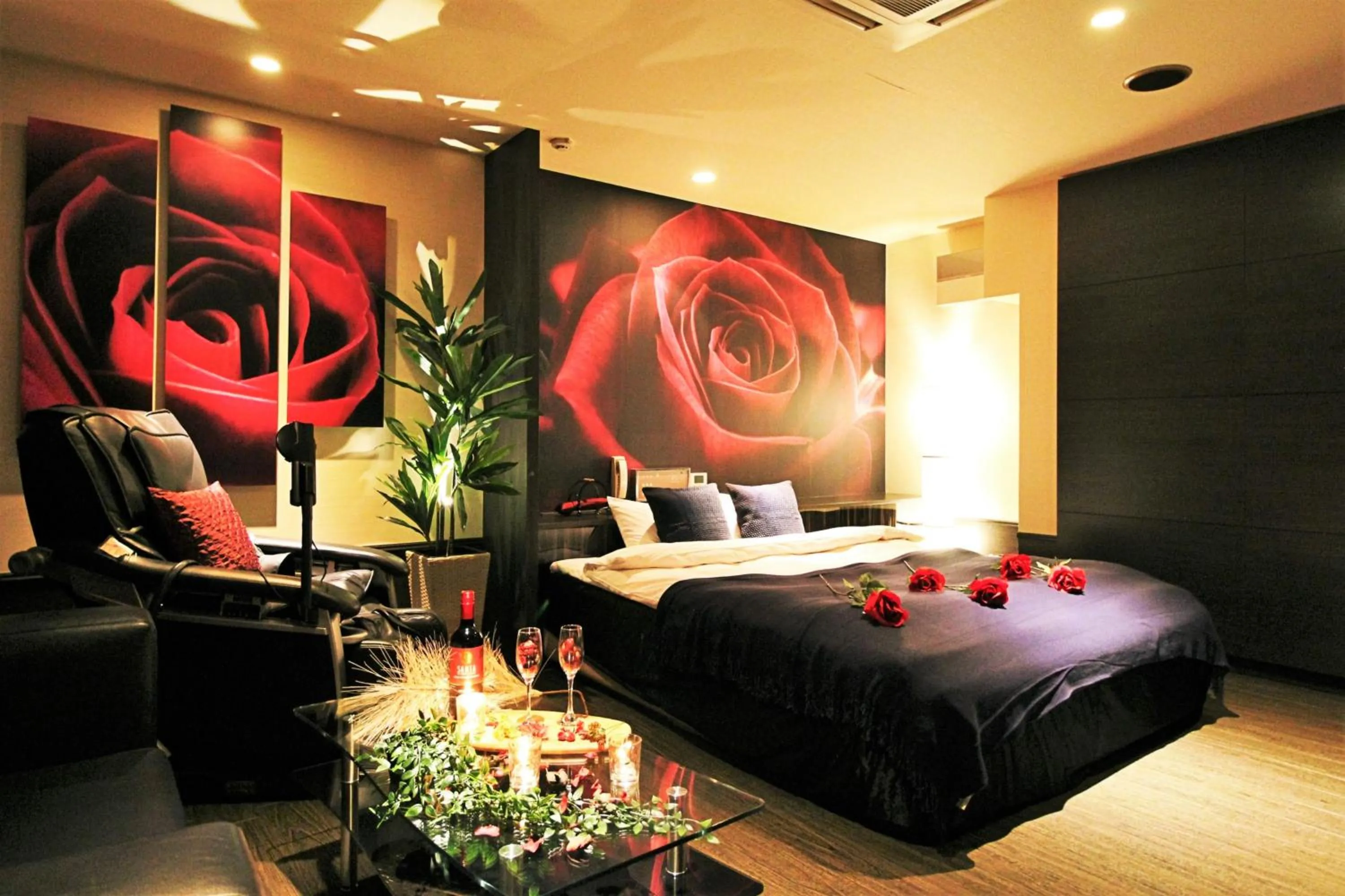 Bed in HOTEL O2 -全室人工ラドン温泉-Adult only