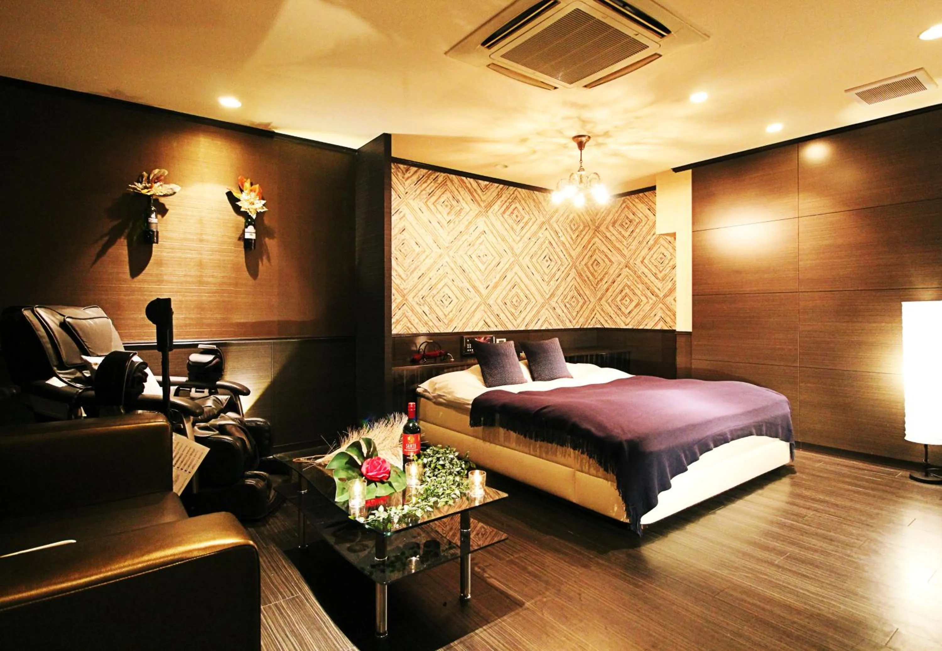 Bed in HOTEL O2 -全室人工ラドン温泉-Adult only