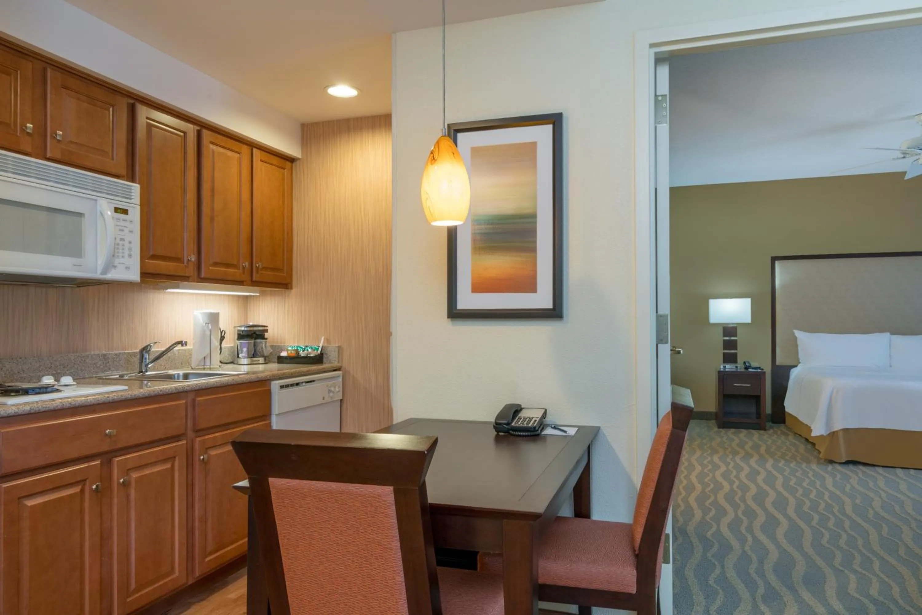 Bed in Homewood Suites by Hilton Philadelphia-Valley Forge