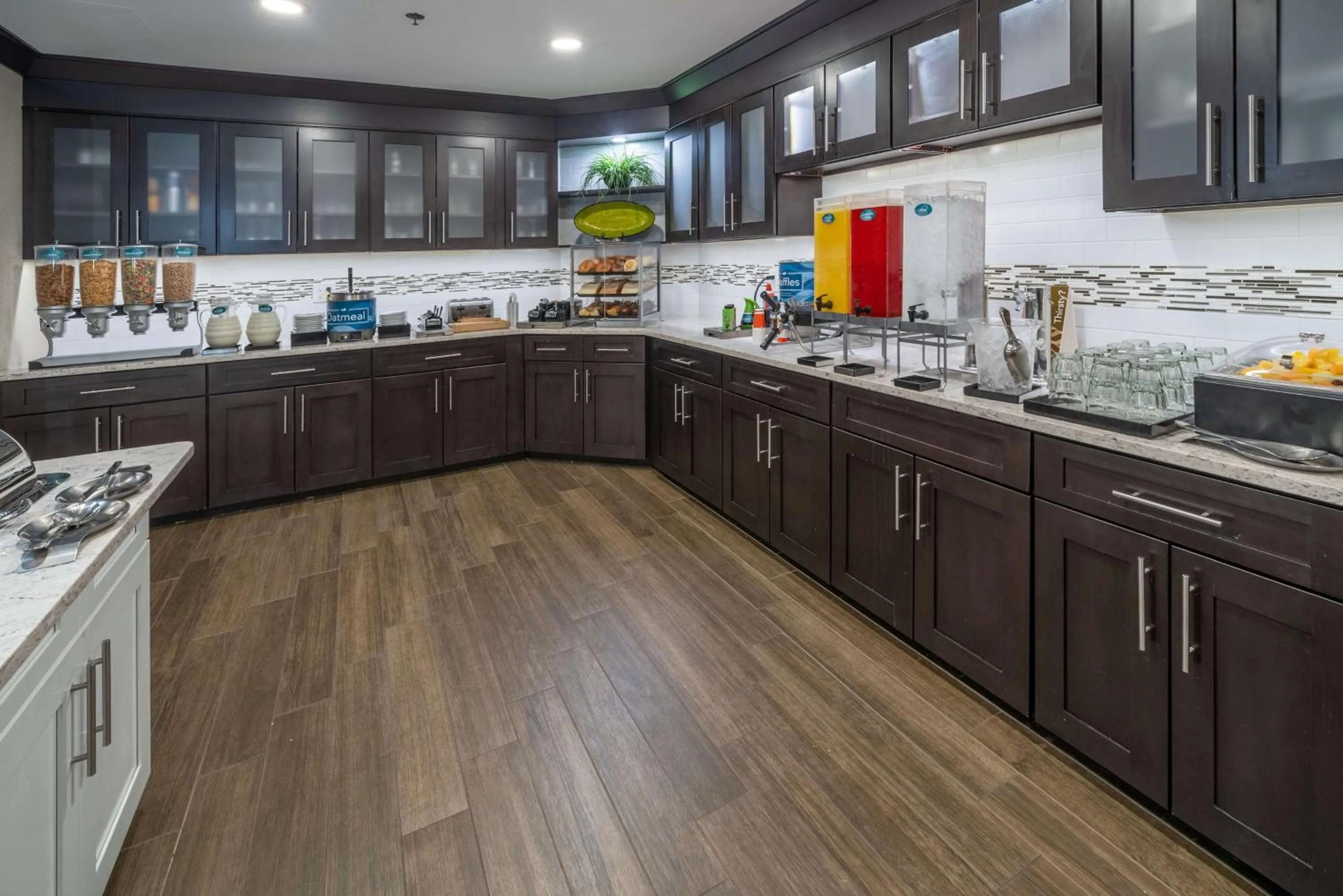 Breakfast in Homewood Suites by Hilton Philadelphia-Valley Forge