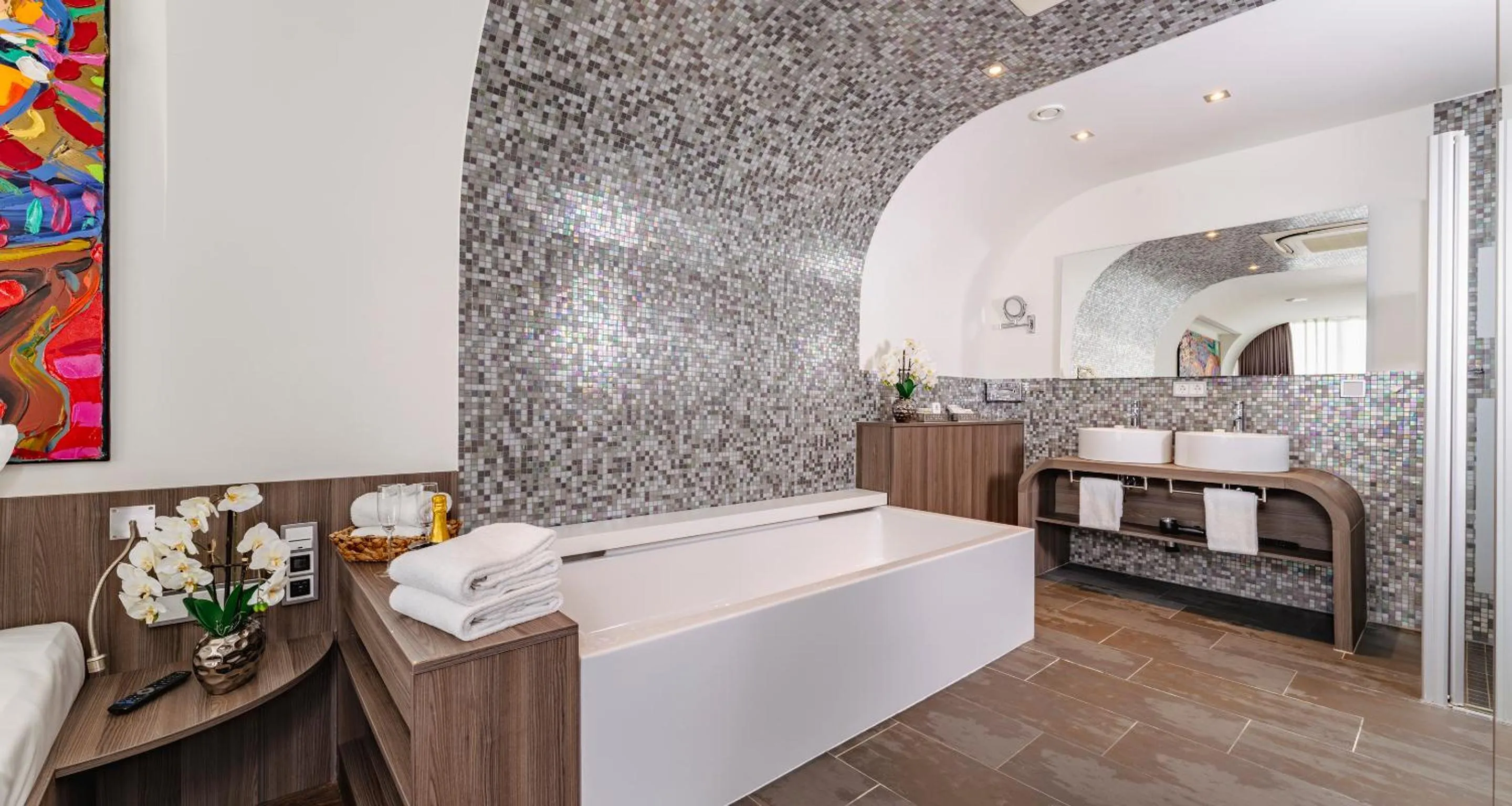 Bathroom, Bed in Best Western Hotel Bad Rappenau