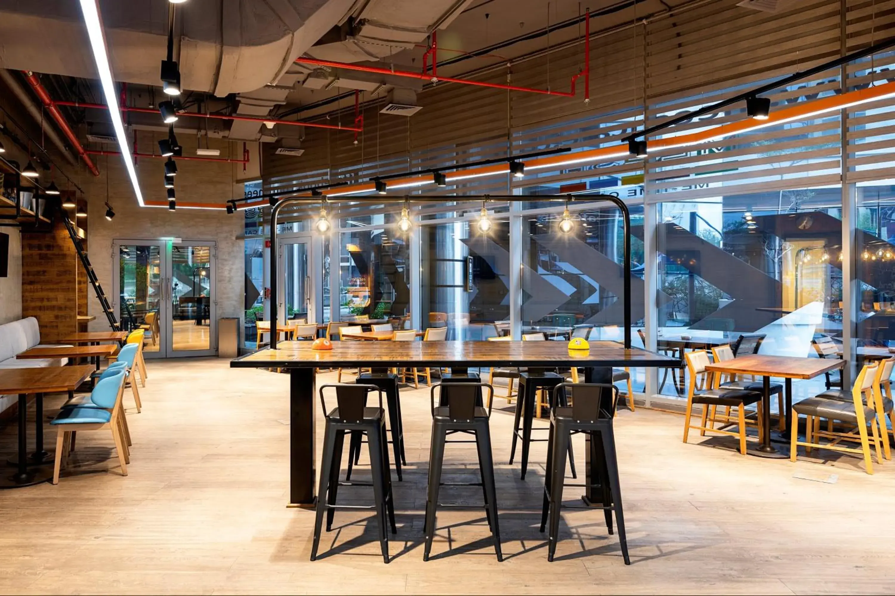 Restaurant/places to eat in Crowne Plaza Doha - The Business Park by IHG Restaurant/places to eat in Crowne Plaza Doha - The Business Park by IHG